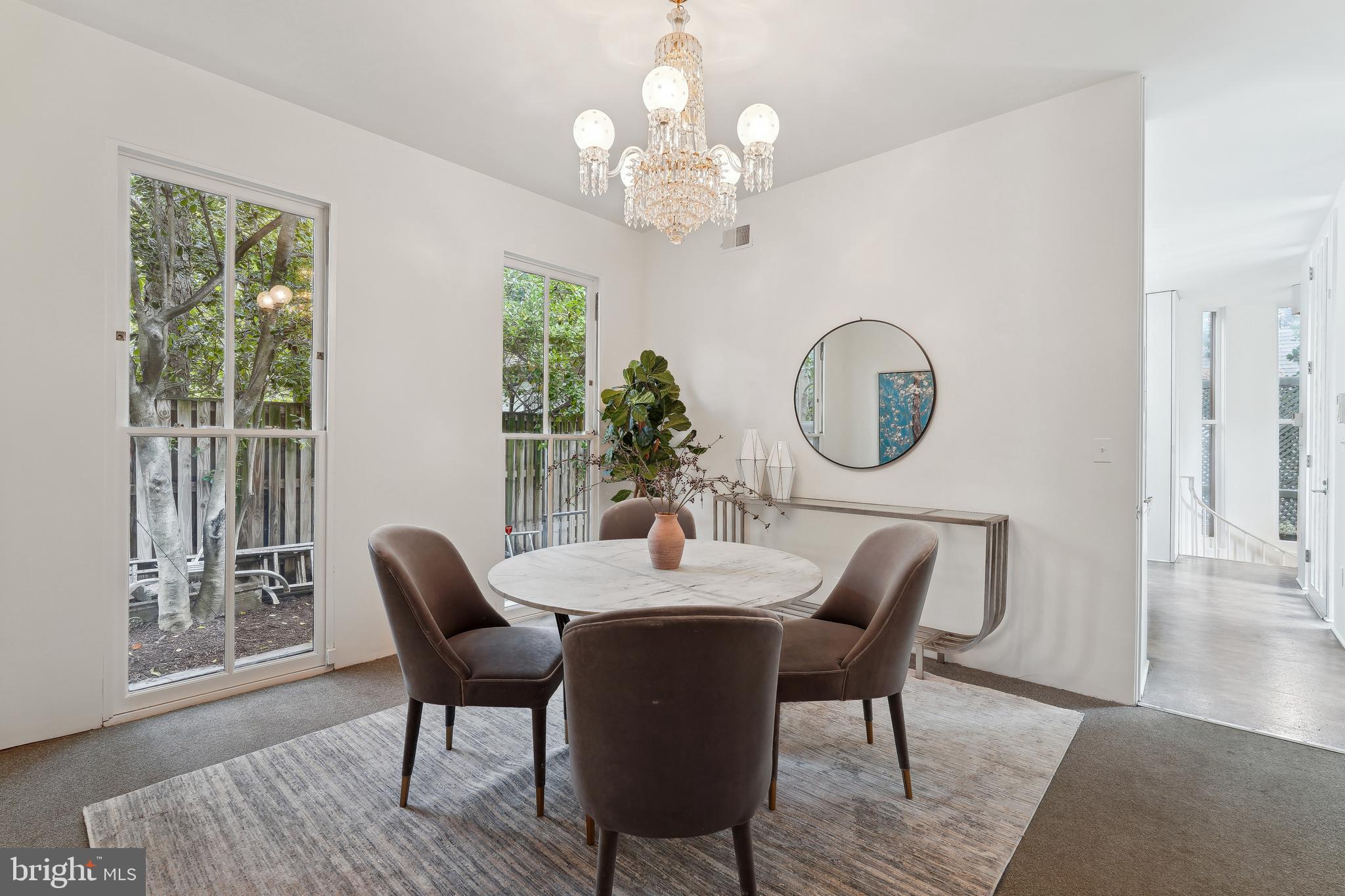 CHEVY CHASE VILLAGE - Residential