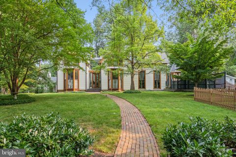 Photo of 17 W Irving Street, Chevy Chase, MD 20815 (MLS # MDMC2112286)