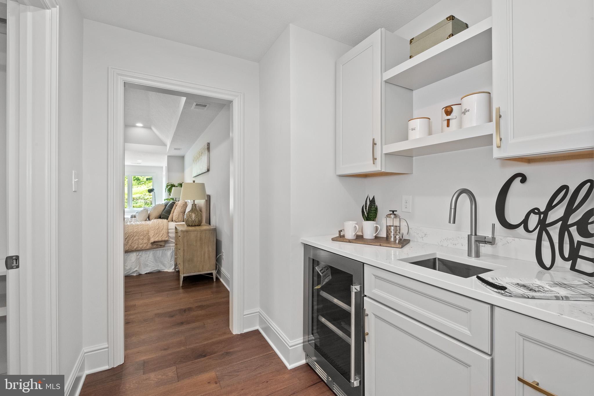 OAKWOOD - Residential