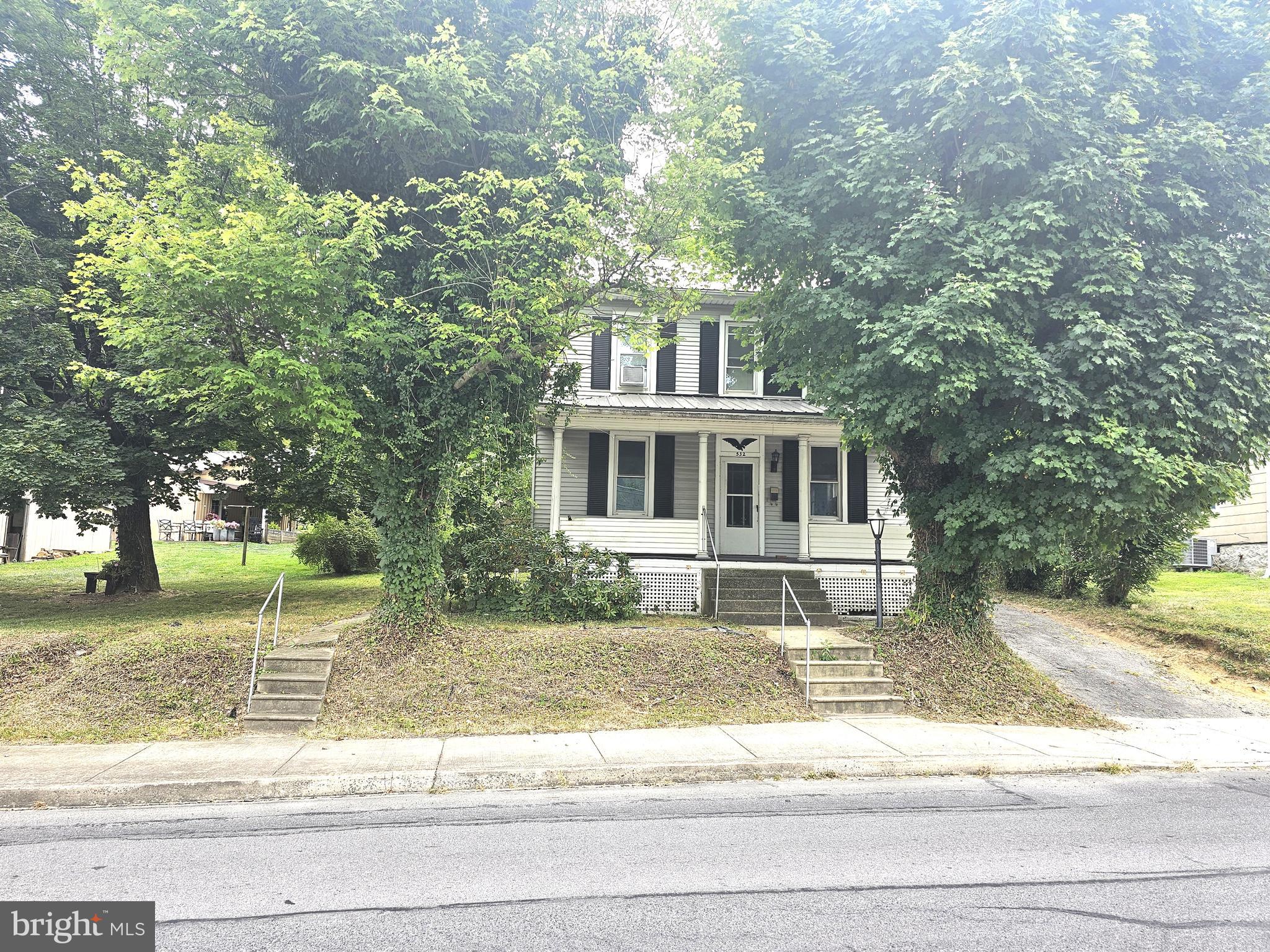 This 3-4 bedroom, 1.5-bathroom home offers plenty of space for a growing family. The large, half-acre lot provides a fantastic backyard with lots of potential for you to make it your own. New roof installed July 2025. Call today to schedule your private showing.