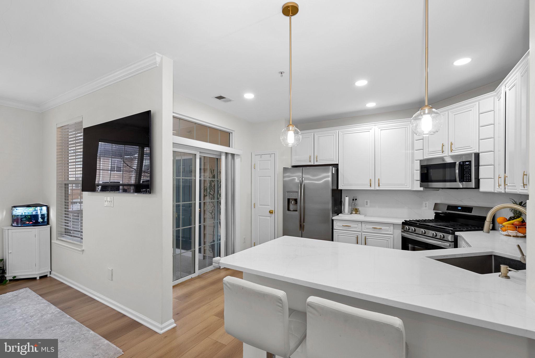 RIDGES AT BELMONT - Residential