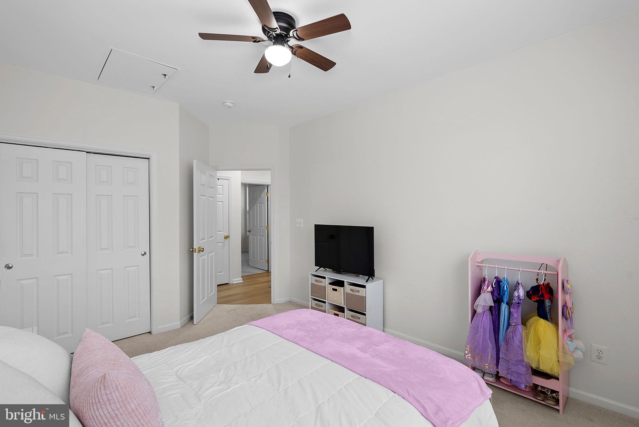 RIDGES AT BELMONT - Residential