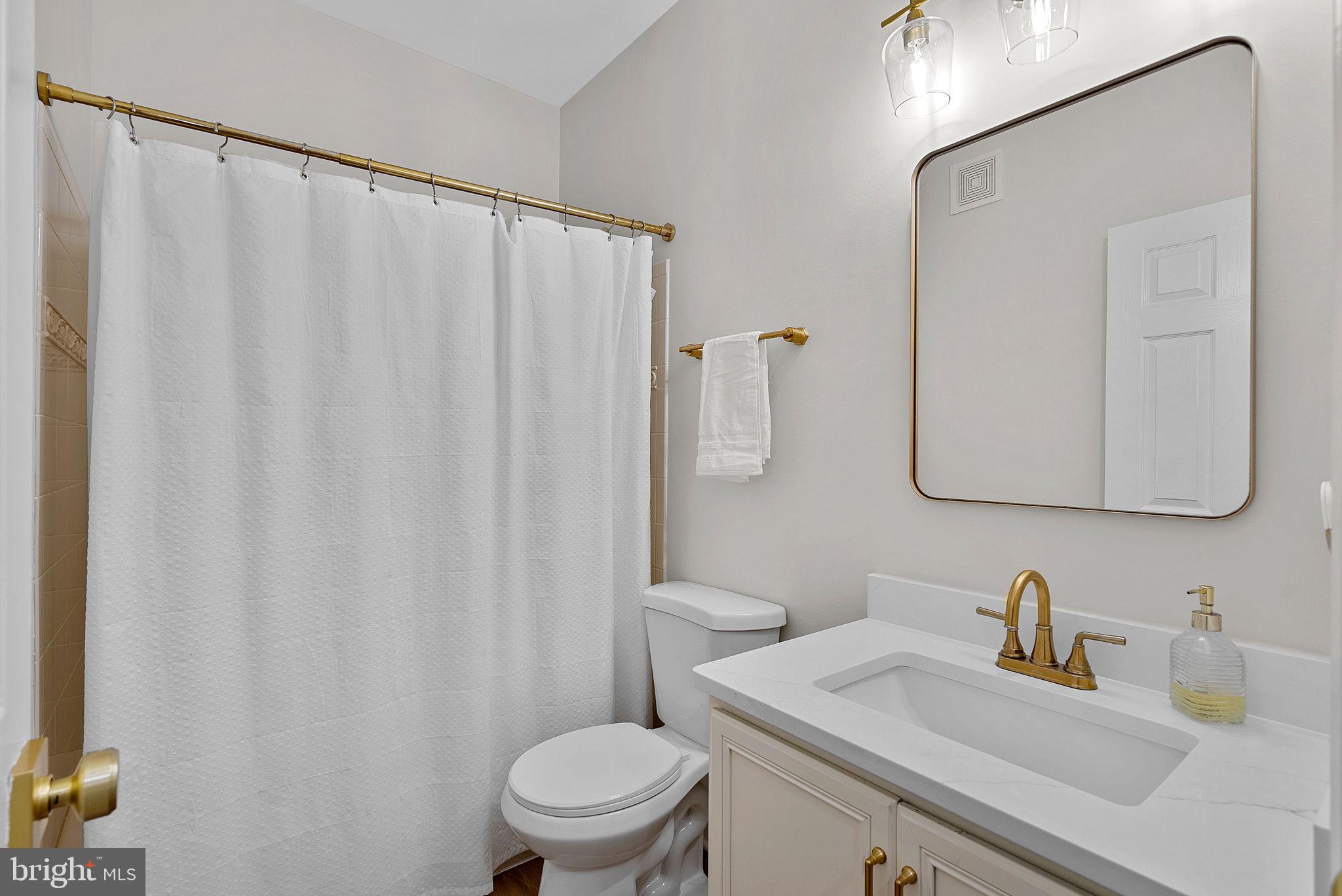 RIDGES AT BELMONT - Residential