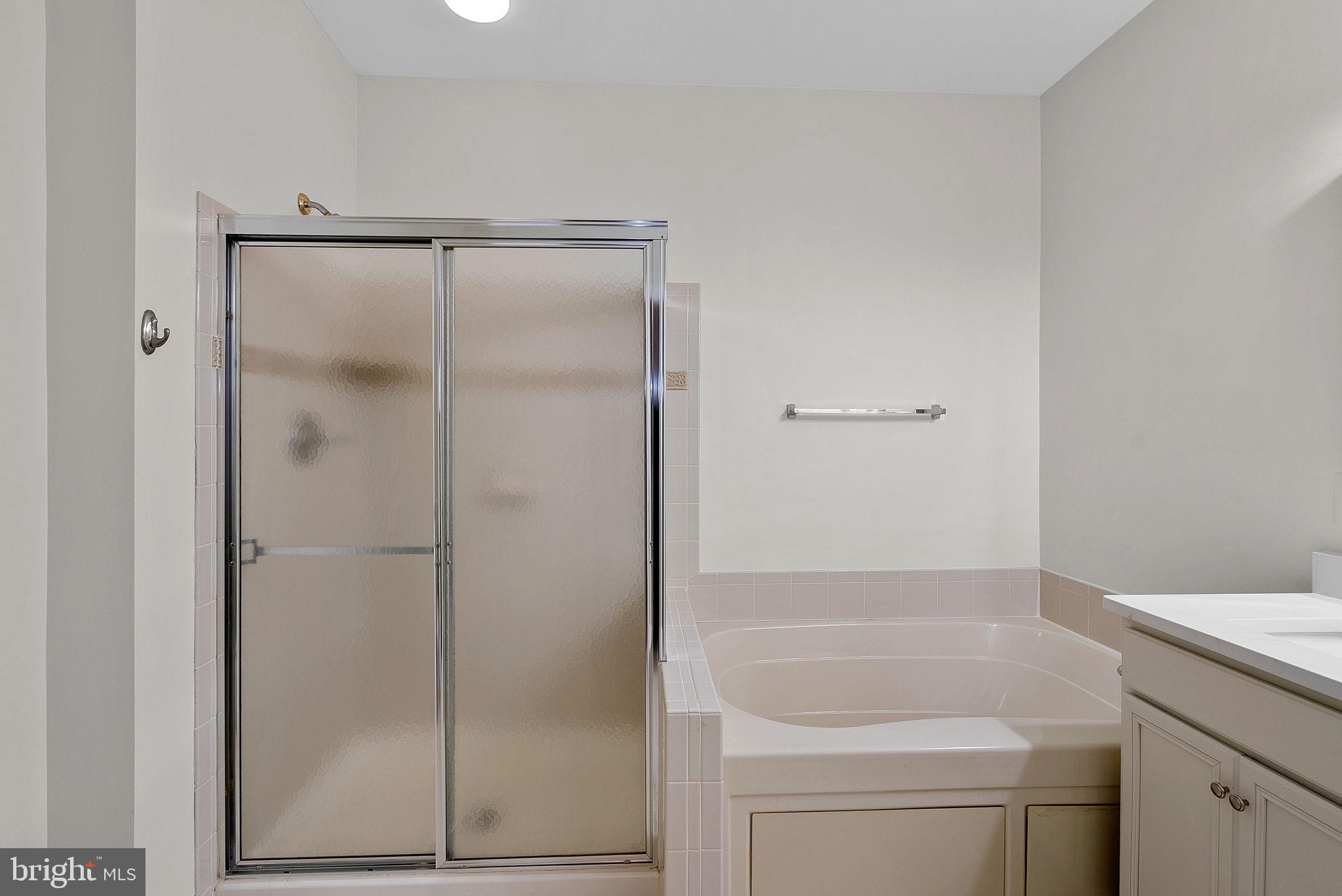 RIDGES AT BELMONT - Residential