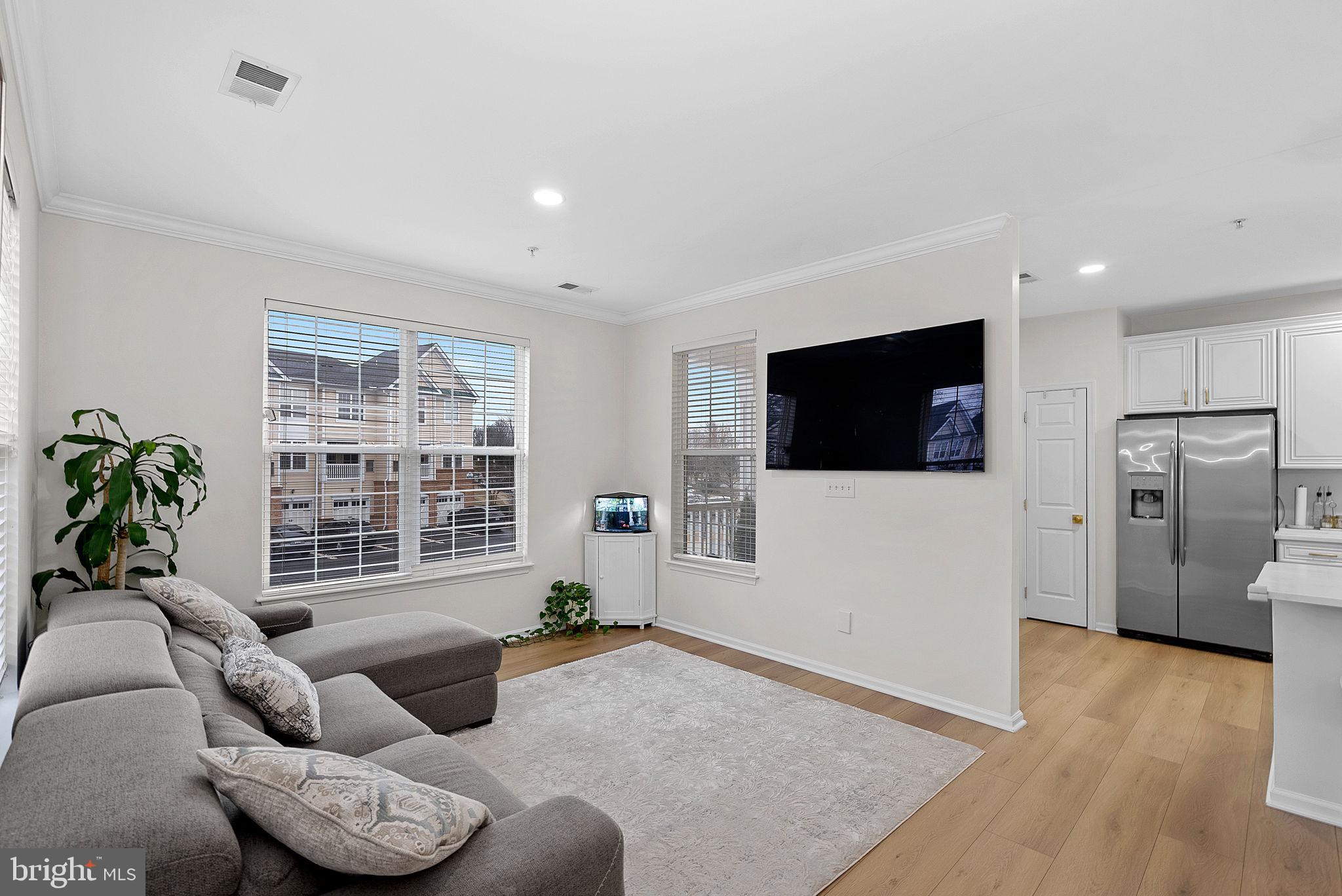 RIDGES AT BELMONT - Residential