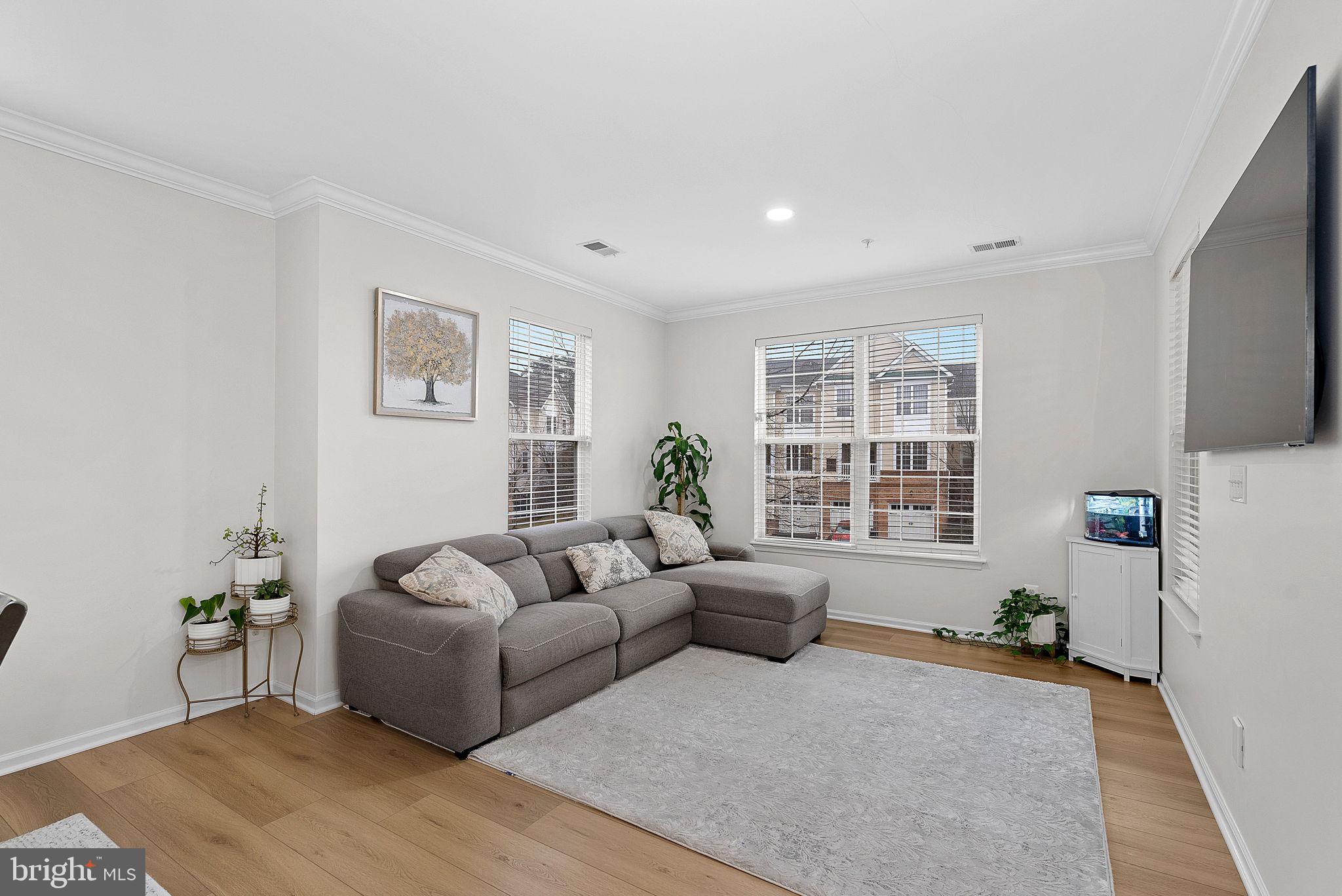 RIDGES AT BELMONT - Residential