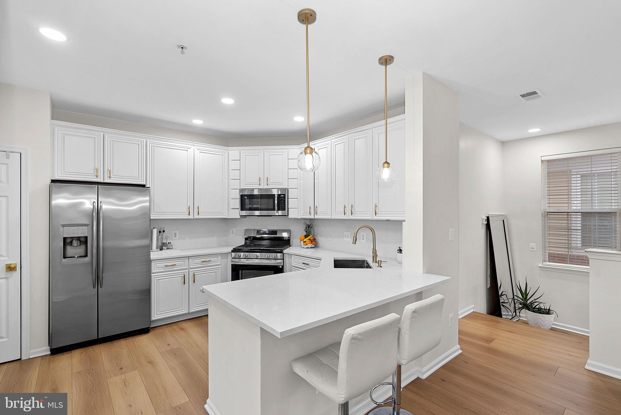 RIDGES AT BELMONT - Residential