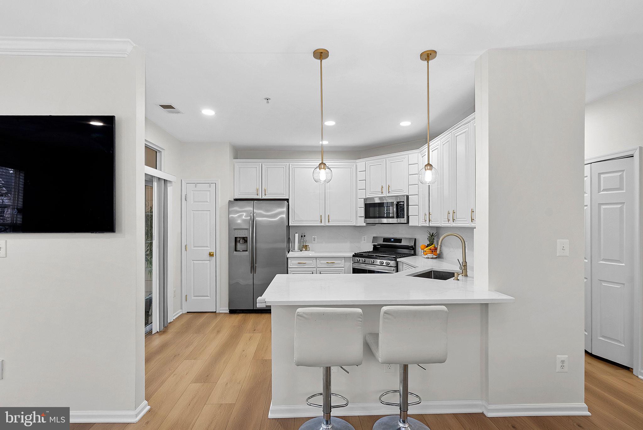 RIDGES AT BELMONT - Residential