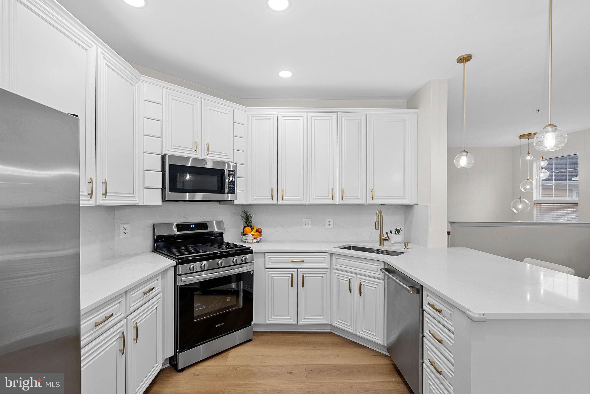 RIDGES AT BELMONT - Residential