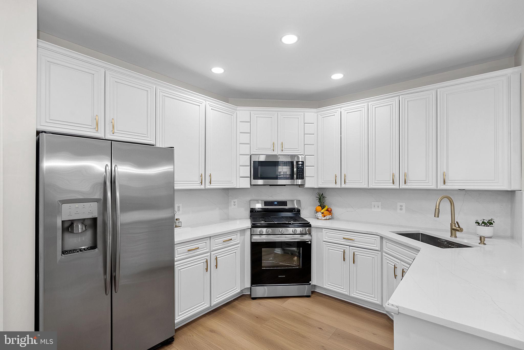 RIDGES AT BELMONT - Residential