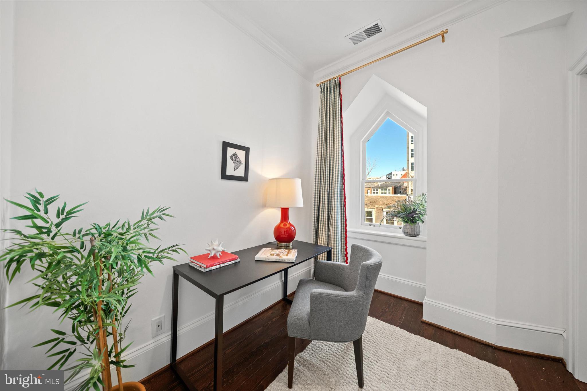 DUPONT CIRCLE - Residential