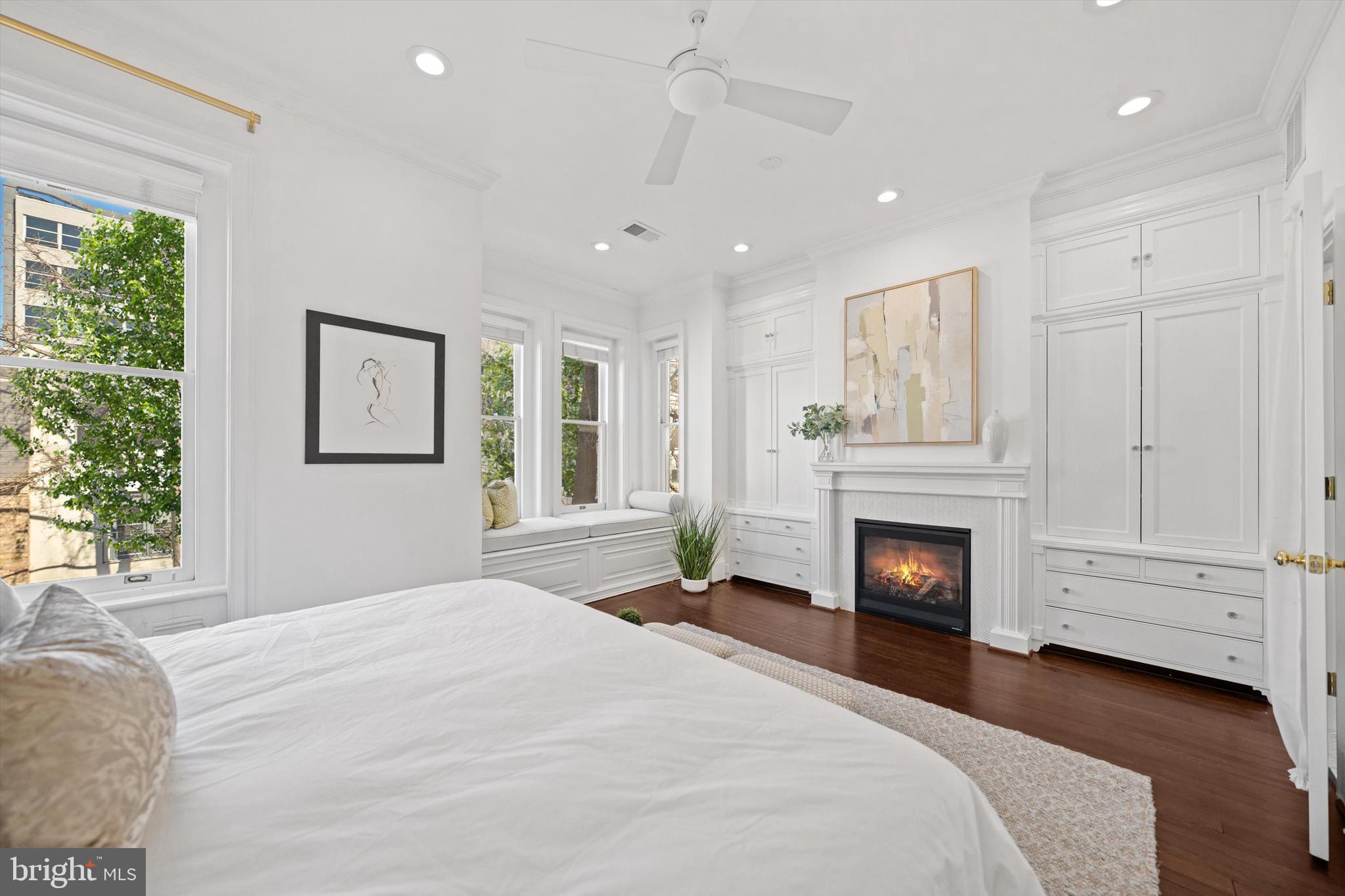 DUPONT CIRCLE - Residential