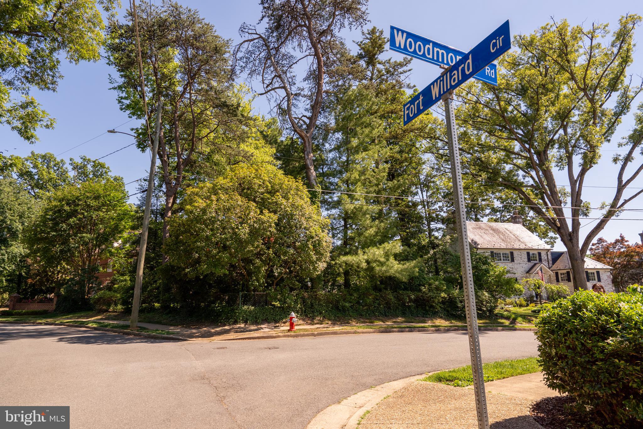 2101 WOODMONT ROAD