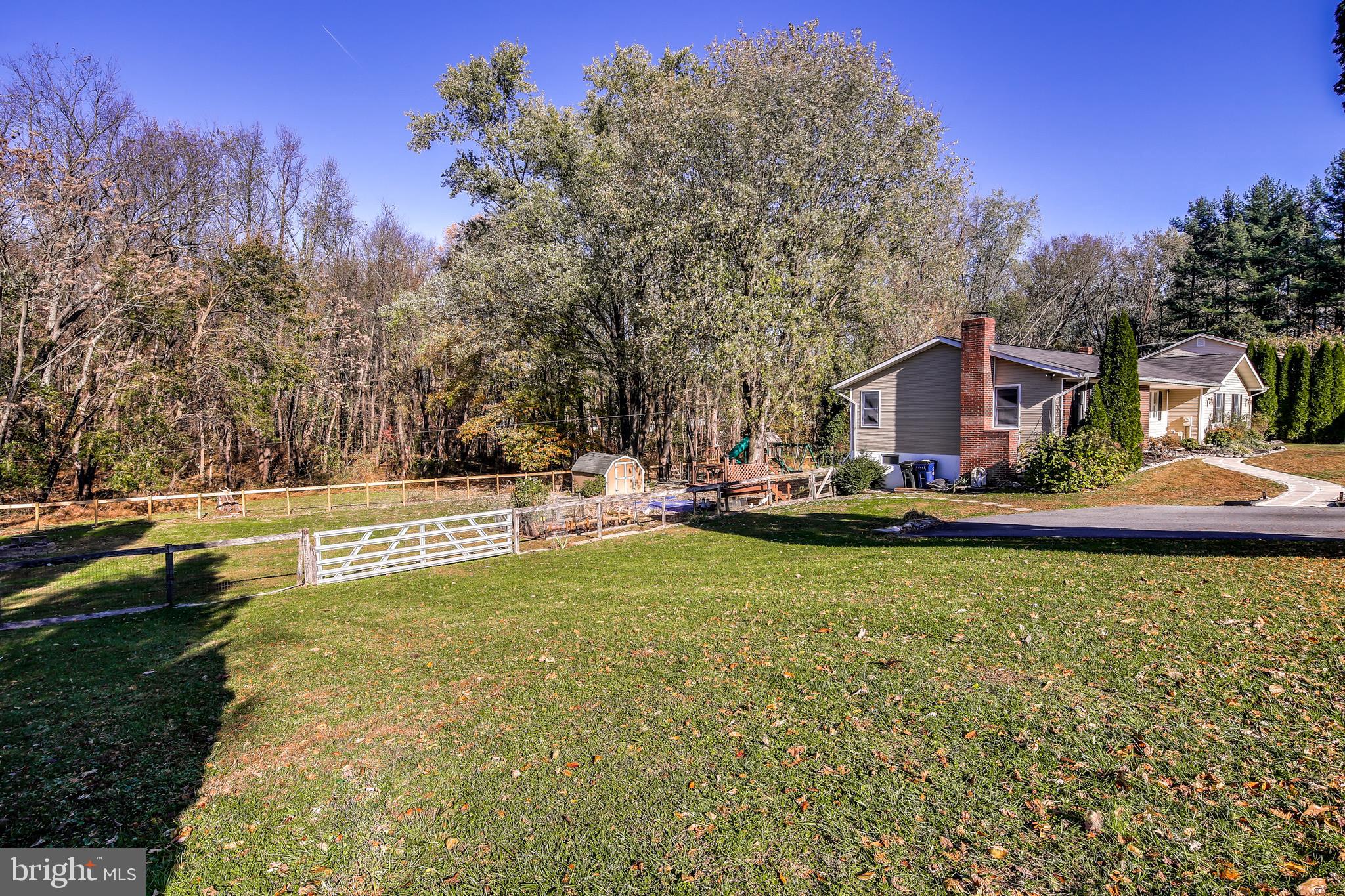 CARROLL SQUARE - Residential