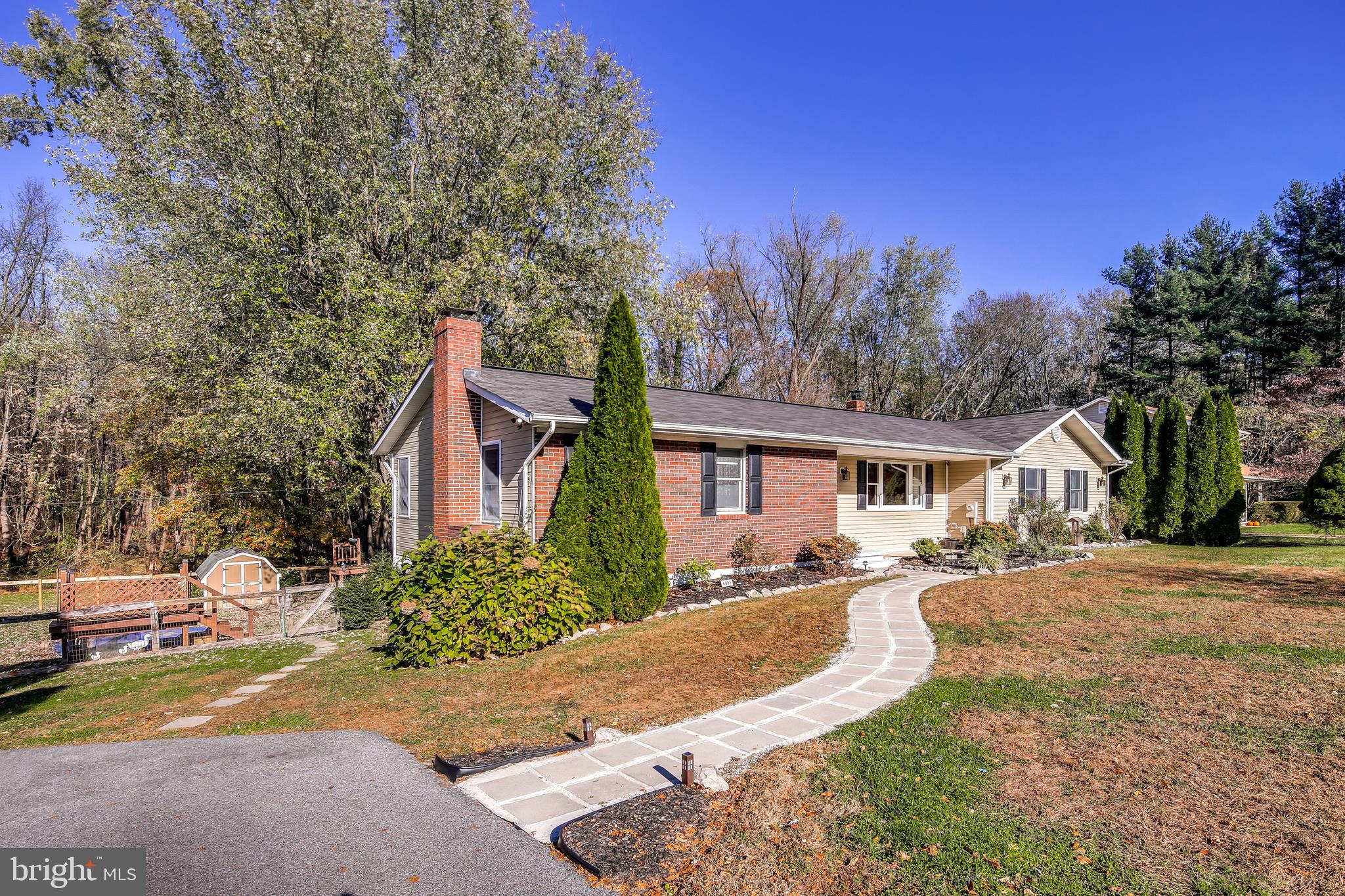 CARROLL SQUARE - Residential