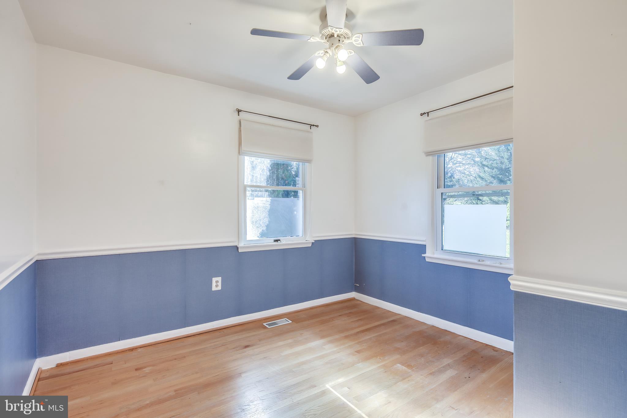 CARROLL SQUARE - Residential