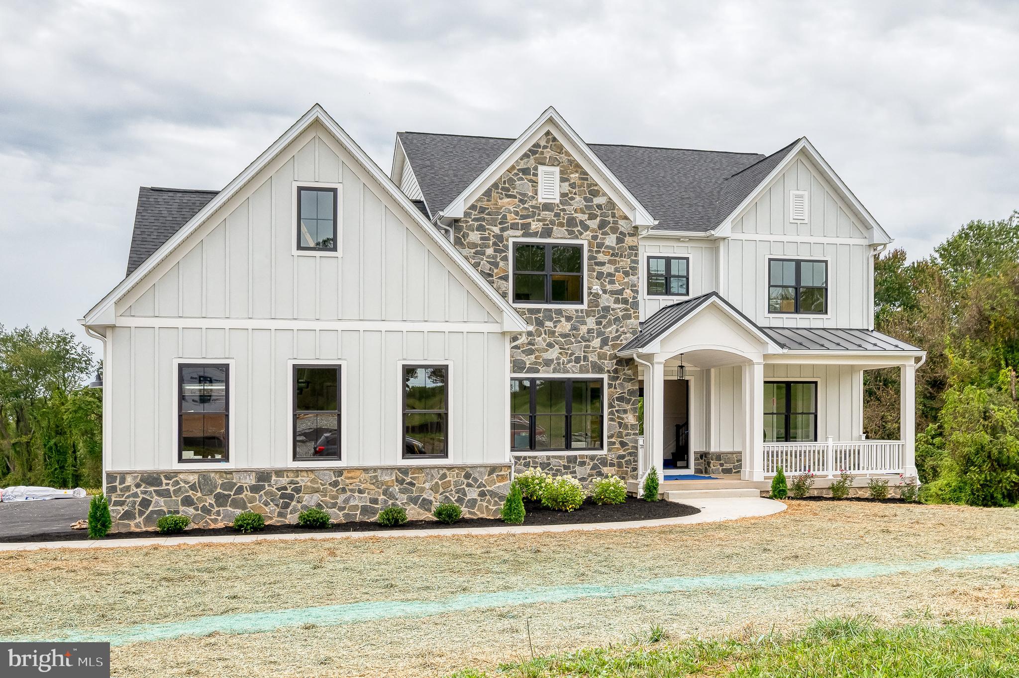 TALL OAKS MANOR - Residential