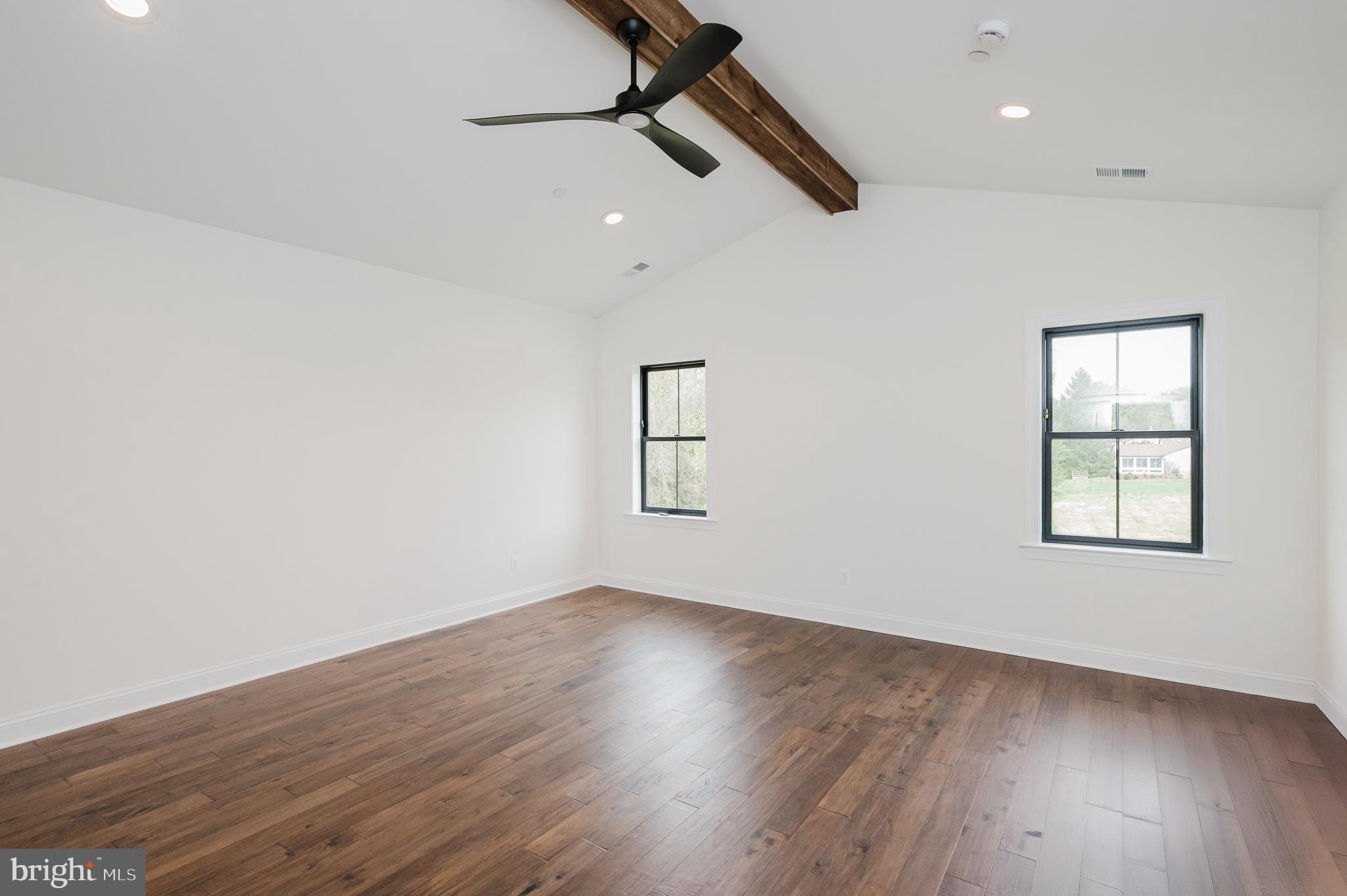 TALL OAKS MANOR - Residential