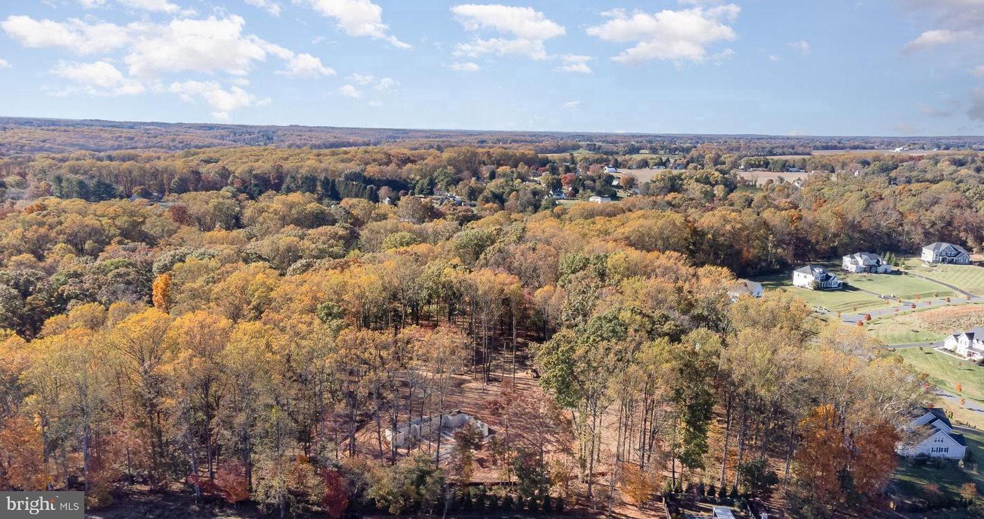 TALL OAKS MANOR - Residential