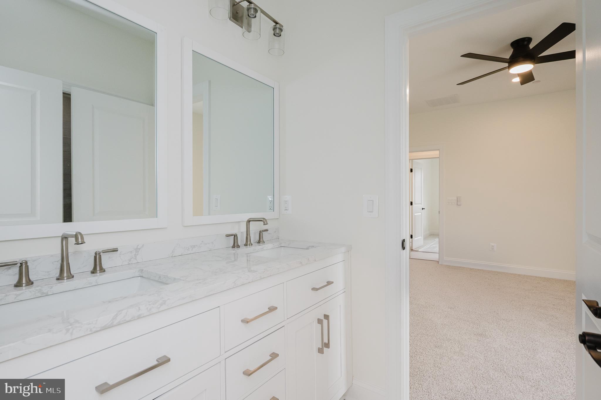 TALL OAKS MANOR - Residential