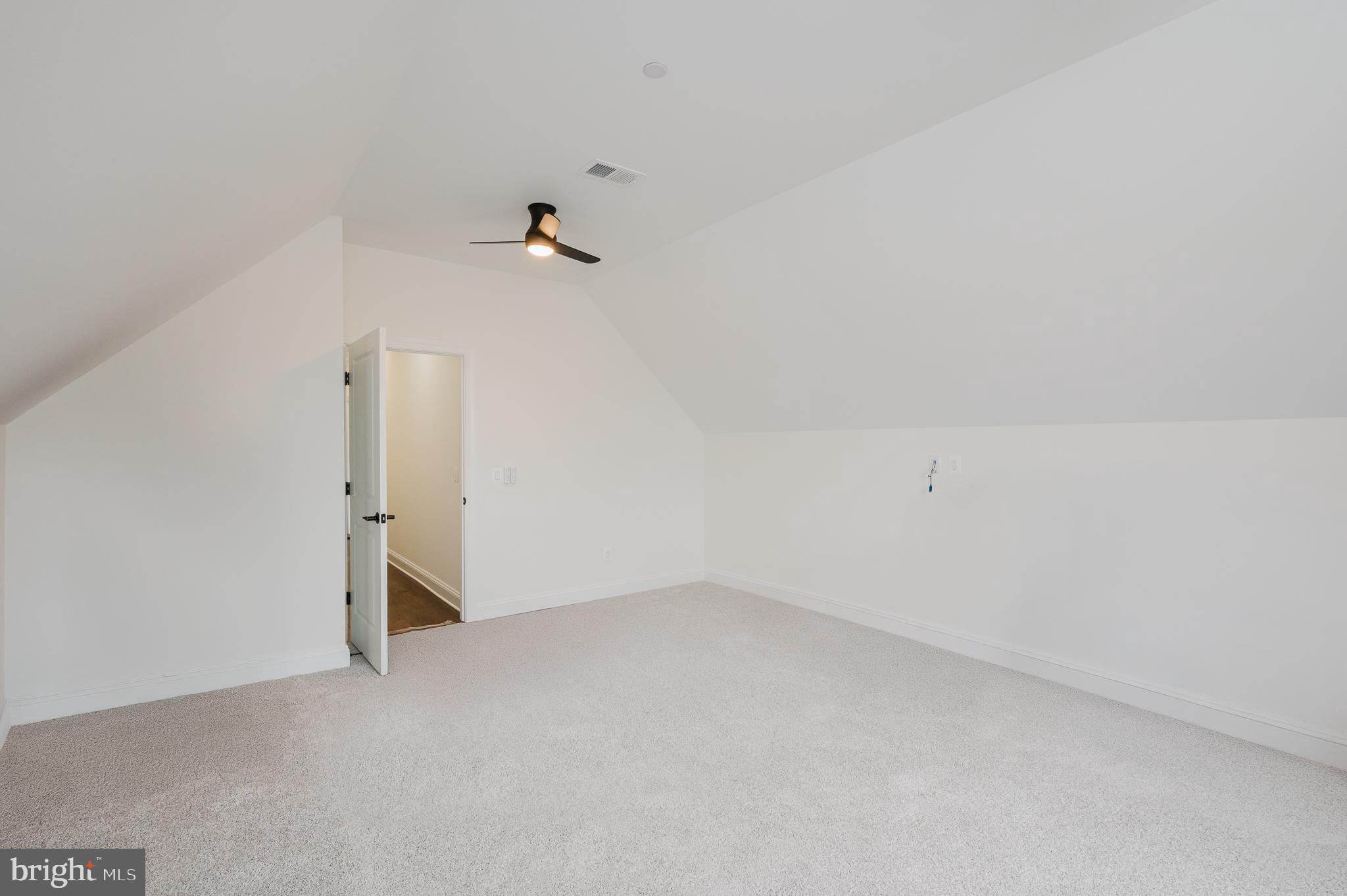 TALL OAKS MANOR - Residential