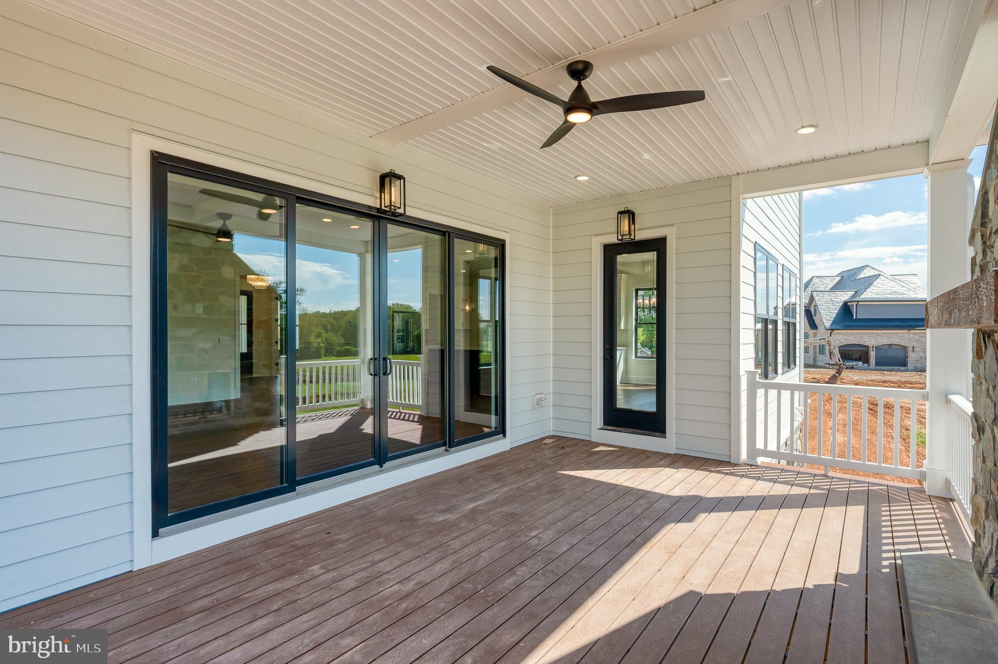 TALL OAKS MANOR - Residential