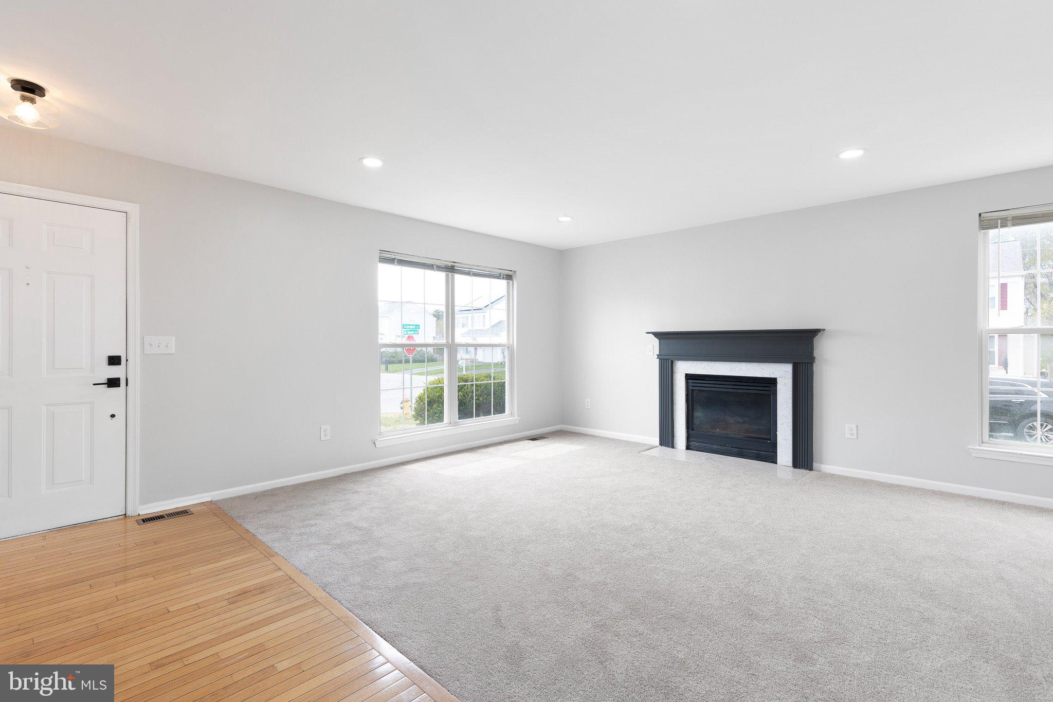 1 CROMWELL COURT