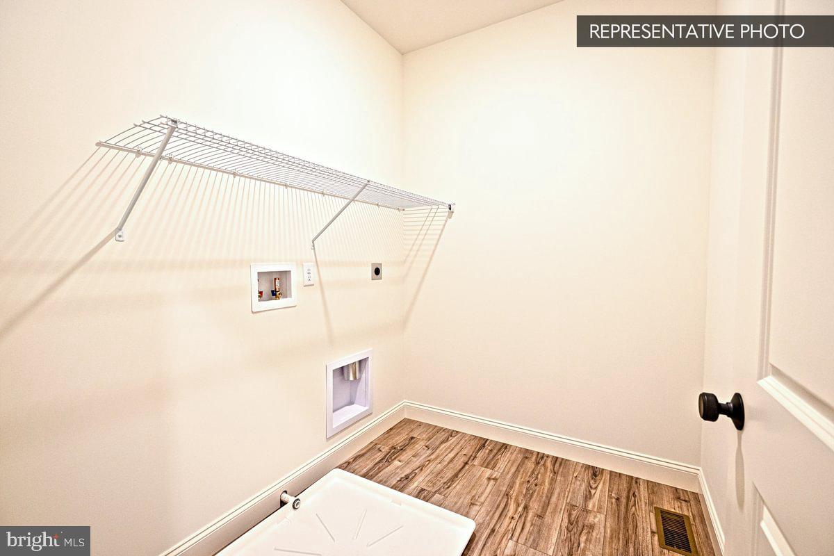 LOGAN MEADOWS - Residential