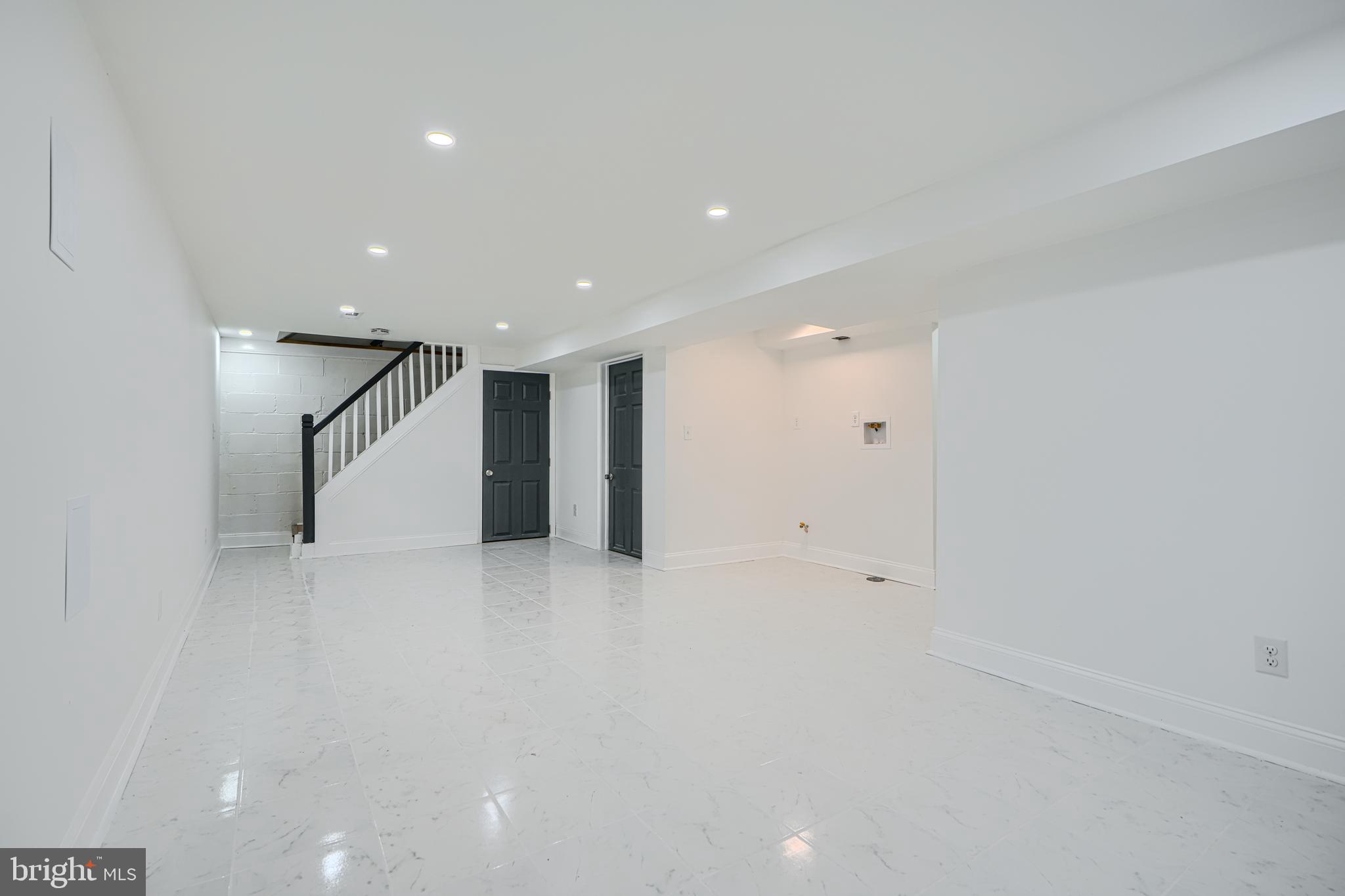 FRANKFORD - Residential