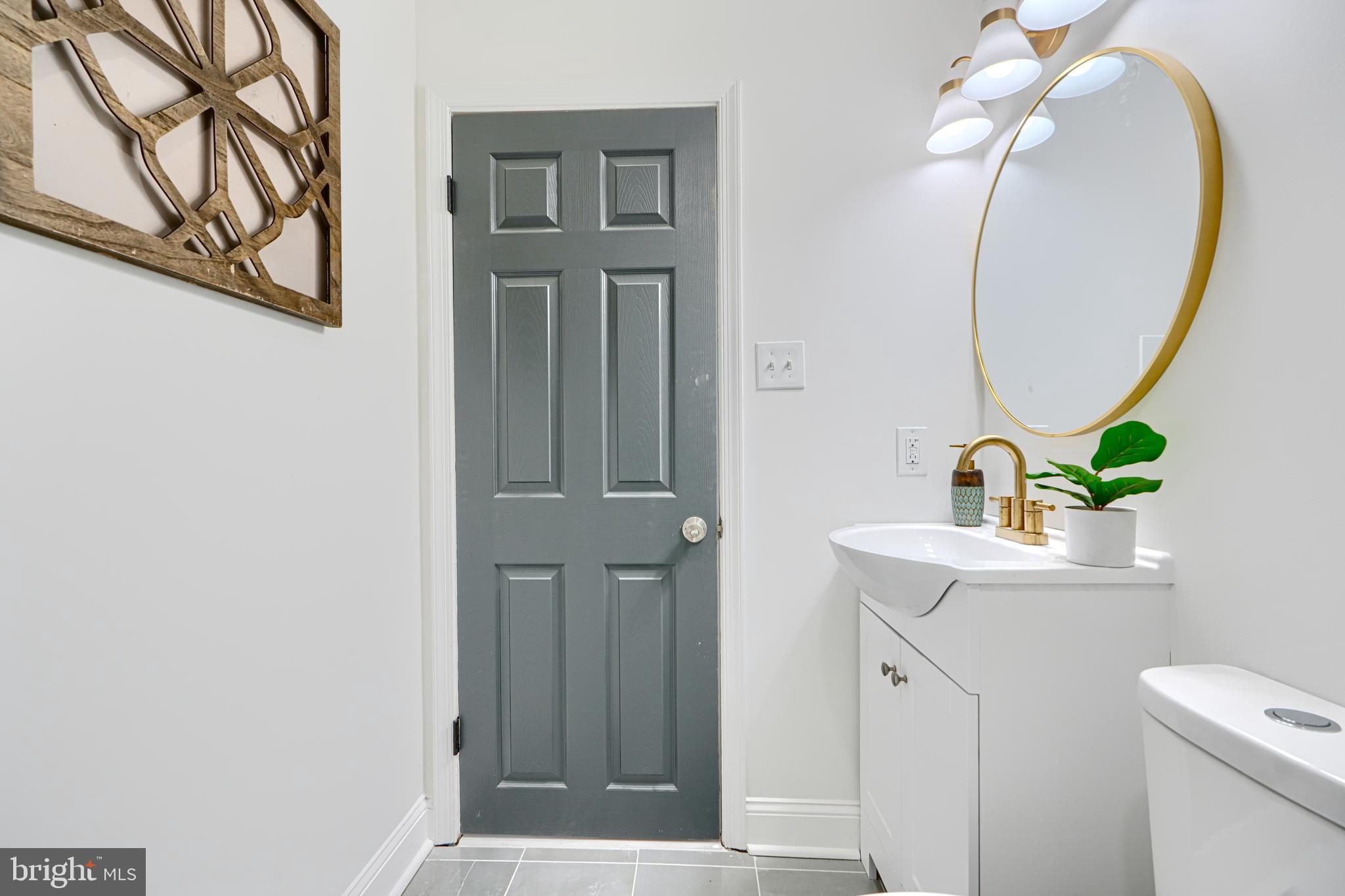FRANKFORD - Residential