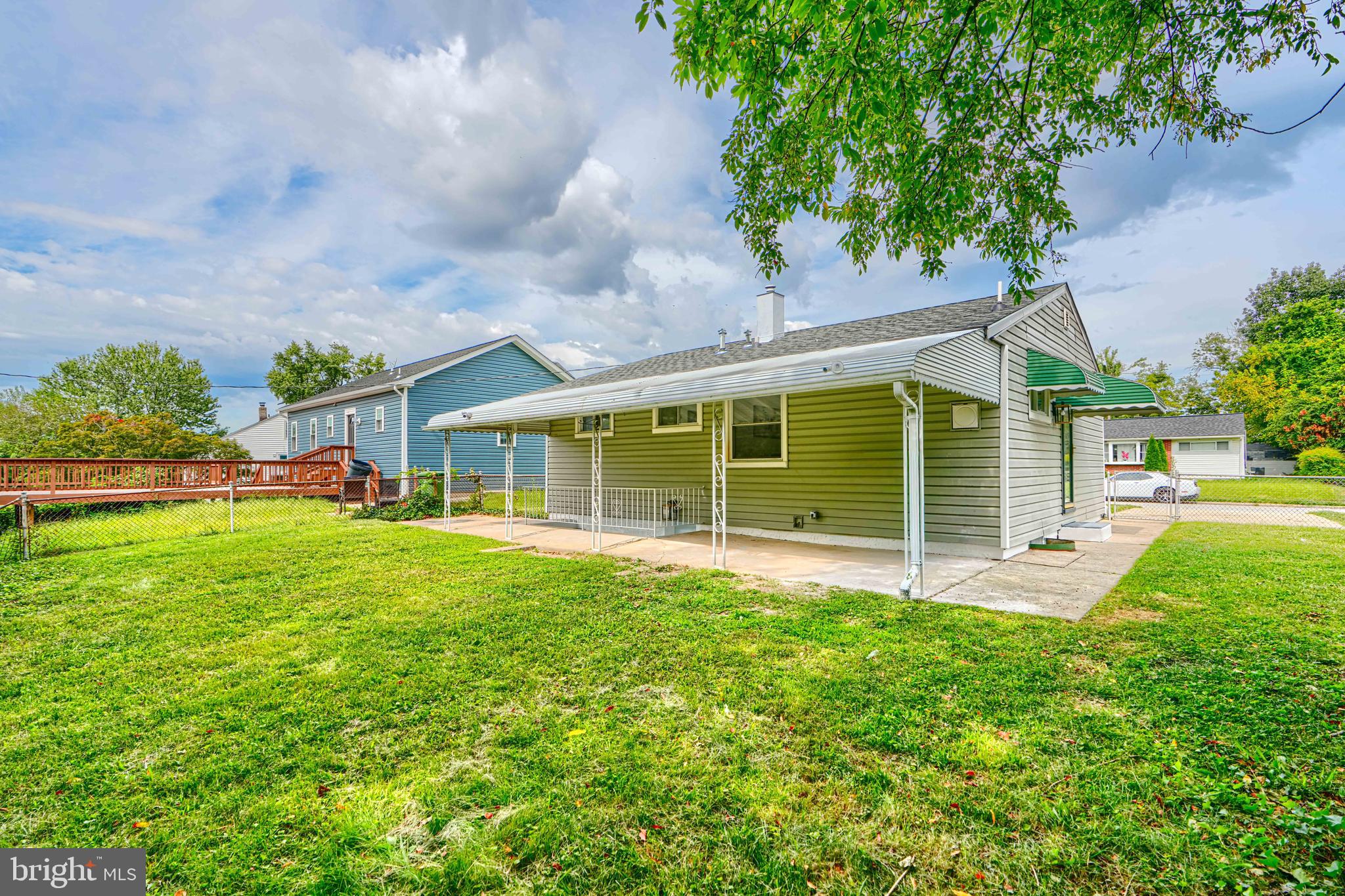 FRANKFORD - Residential