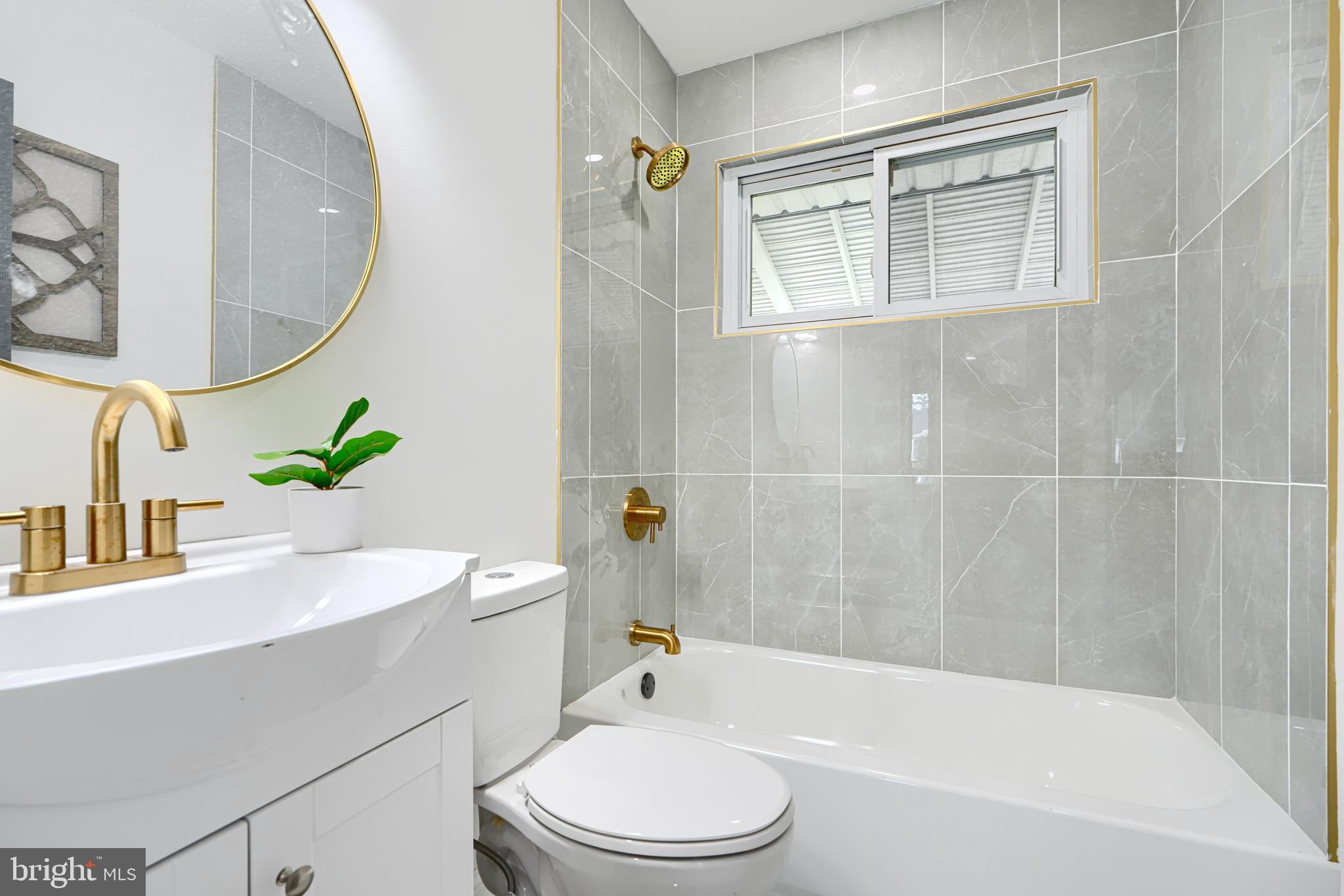FRANKFORD - Residential