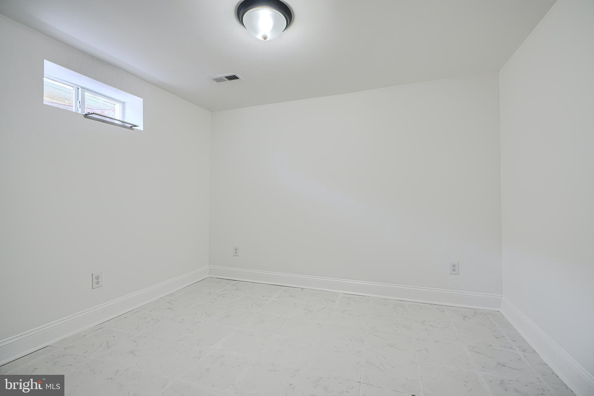 FRANKFORD - Residential