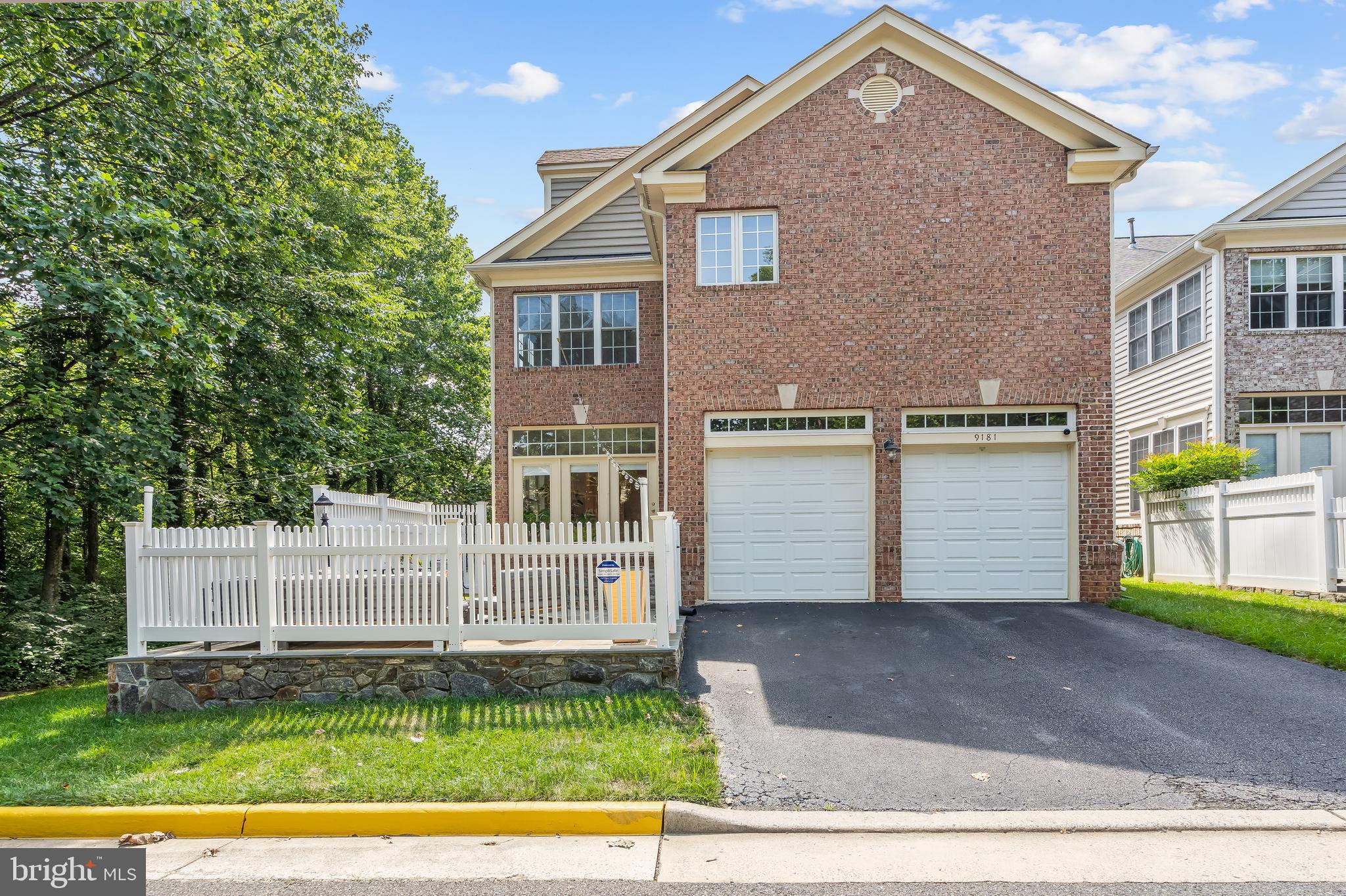 BRIARWOOD TRACE - Residential Lease