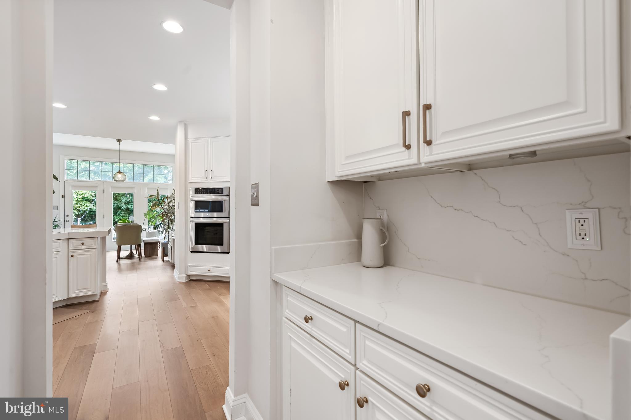 BRIARWOOD TRACE - Residential Lease