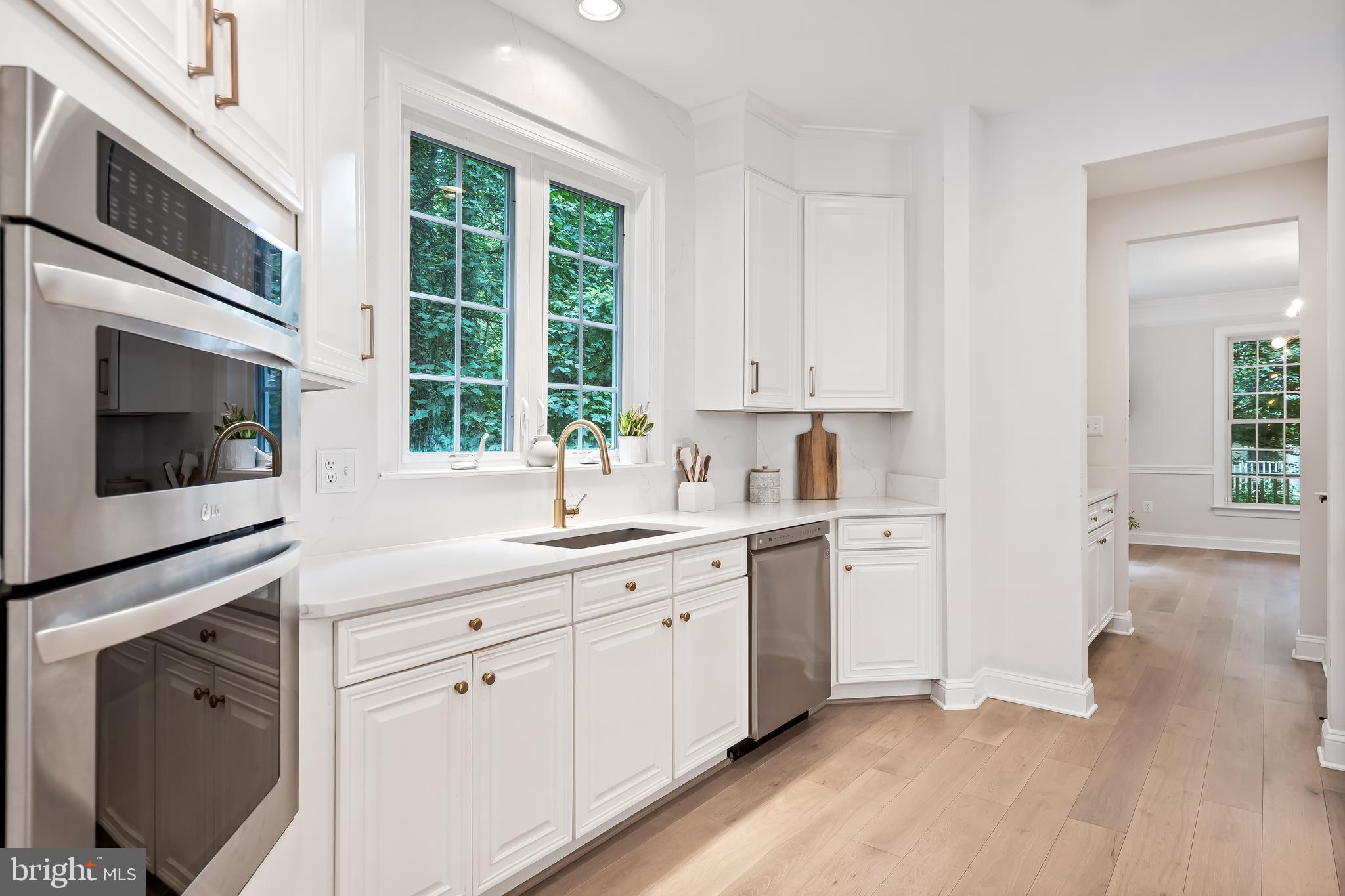 BRIARWOOD TRACE - Residential Lease