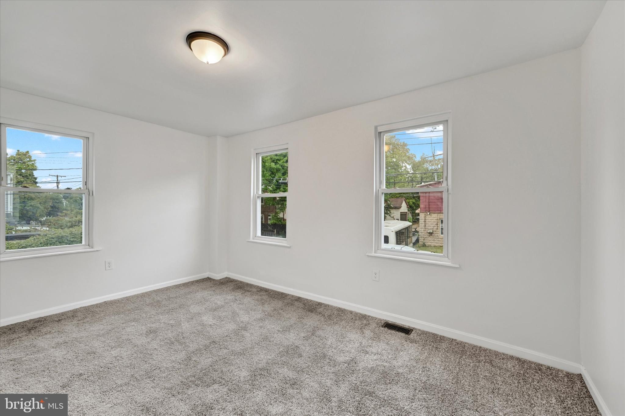 HAMILTON HEIGHTS - Residential