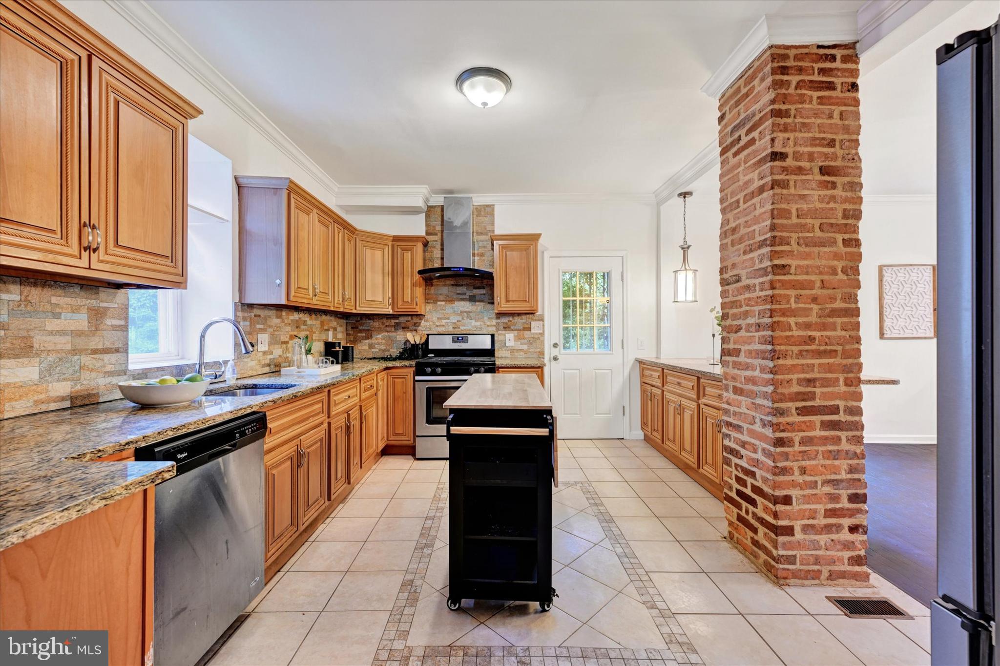 HAMILTON HEIGHTS - Residential