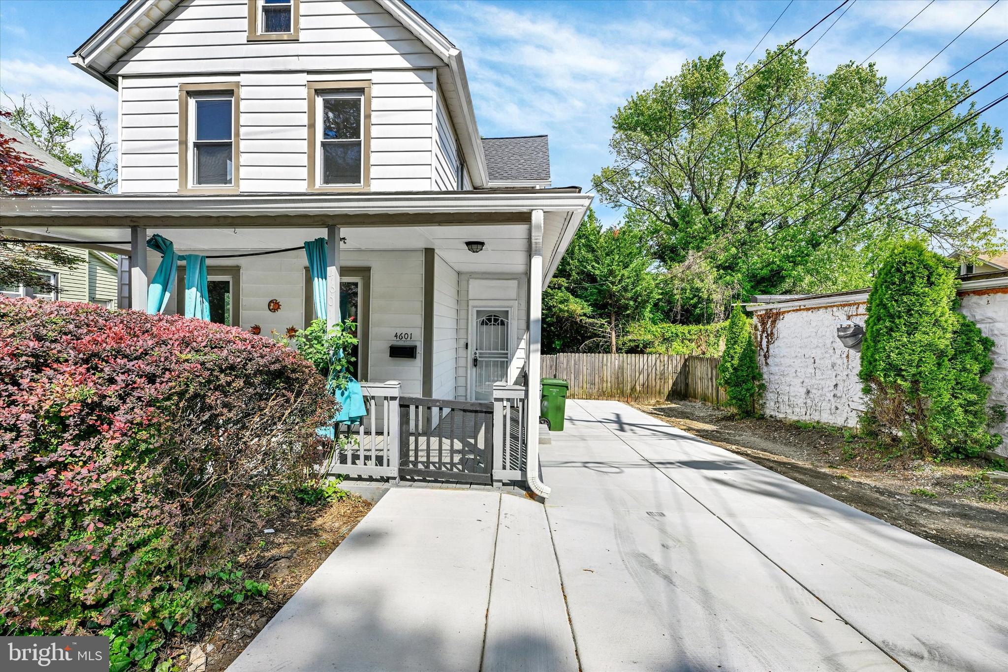 HAMILTON HEIGHTS - Residential