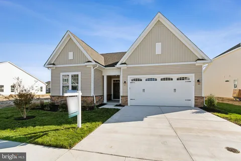 214 Crestview Ridge Drive, Bristow, VA MLS: VAPW2091742