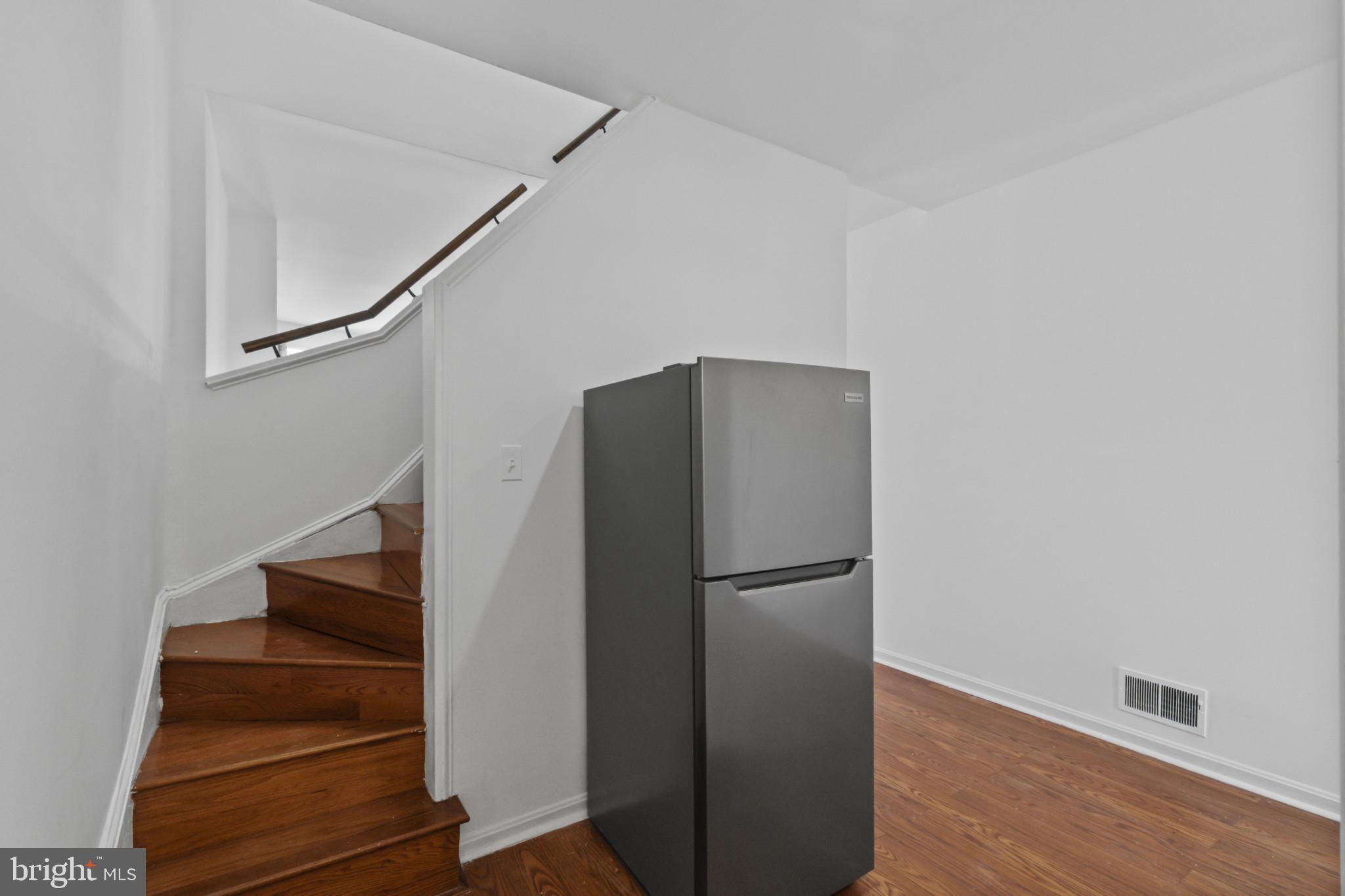 RIDGELY'S DELIGHT - Residential