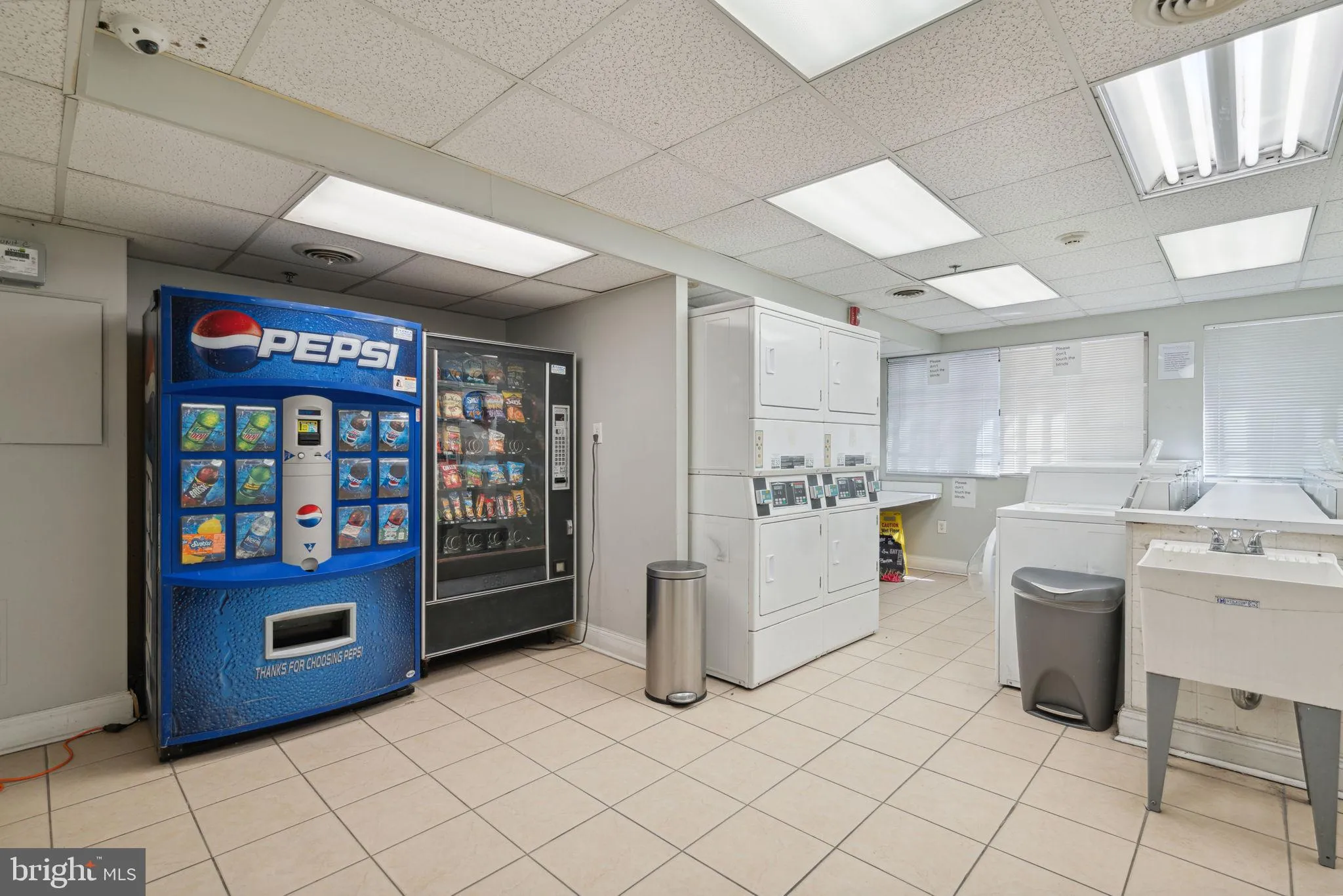 Philadelphia, Pennsylvania 19103, United States, ,1 BathroomBathrooms,Residential,Active,154454