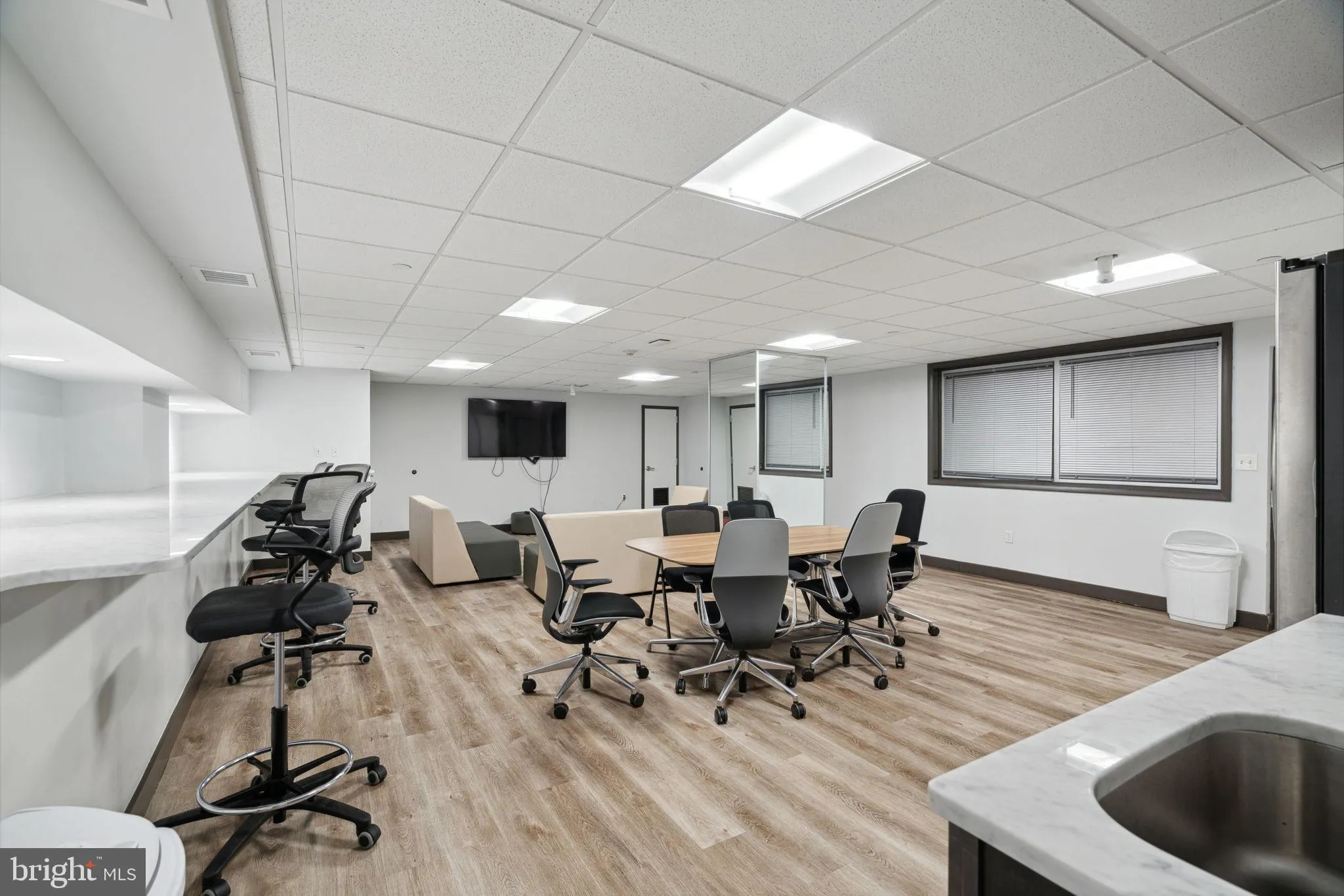 Philadelphia, Pennsylvania 19103, United States, ,1 BathroomBathrooms,Residential,Active,154454