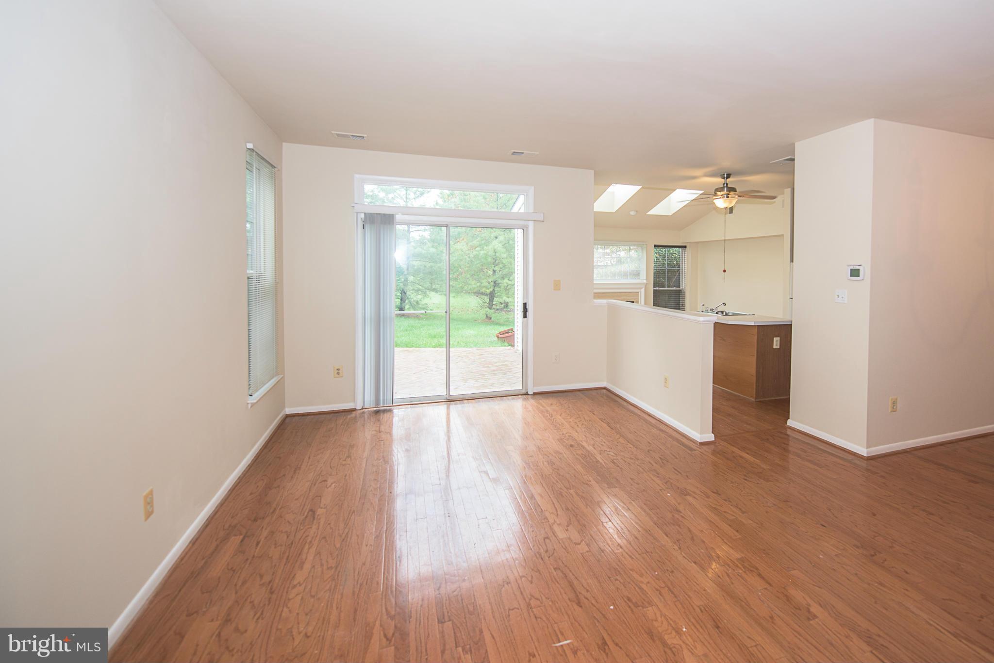 ASHBURN VILLAGE - Residential Lease