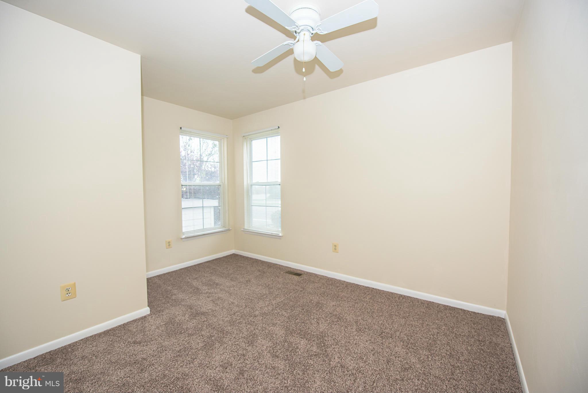 ASHBURN VILLAGE - Residential Lease