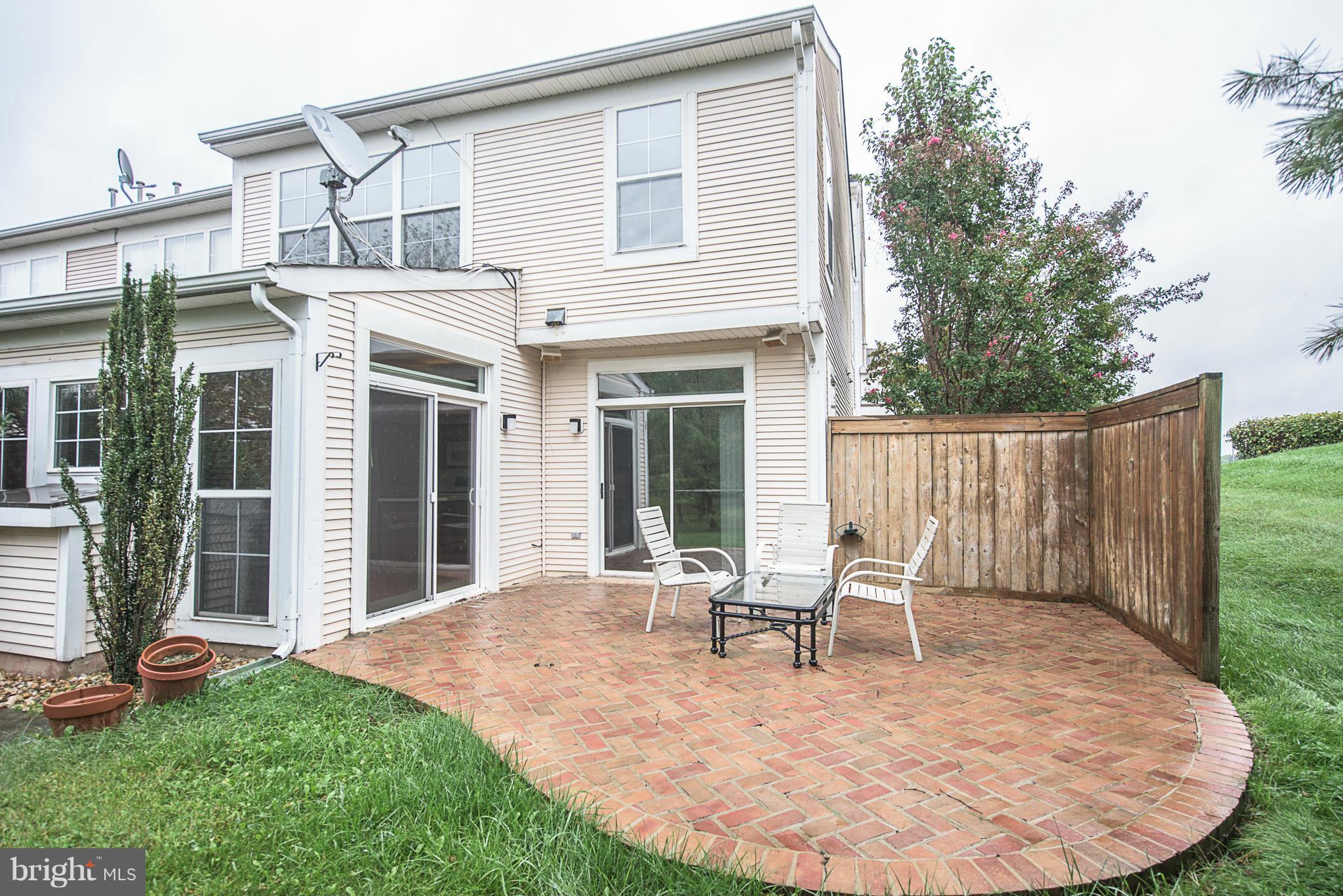 ASHBURN VILLAGE - Residential Lease