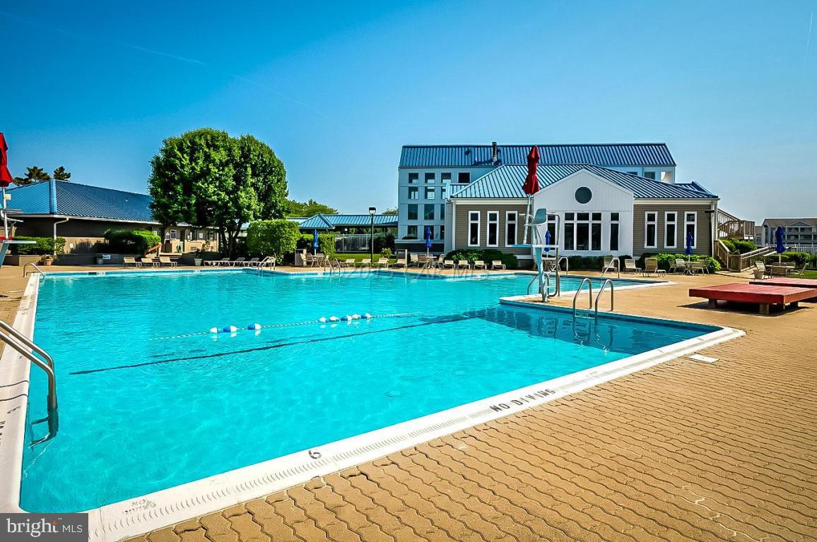 HERON HARBOUR - Residential