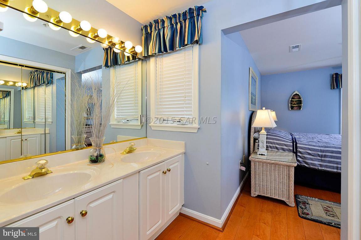 HERON HARBOUR - Residential