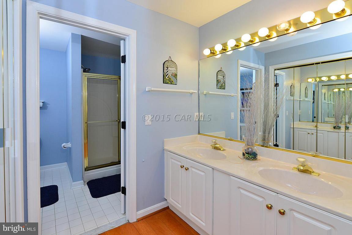 HERON HARBOUR - Residential