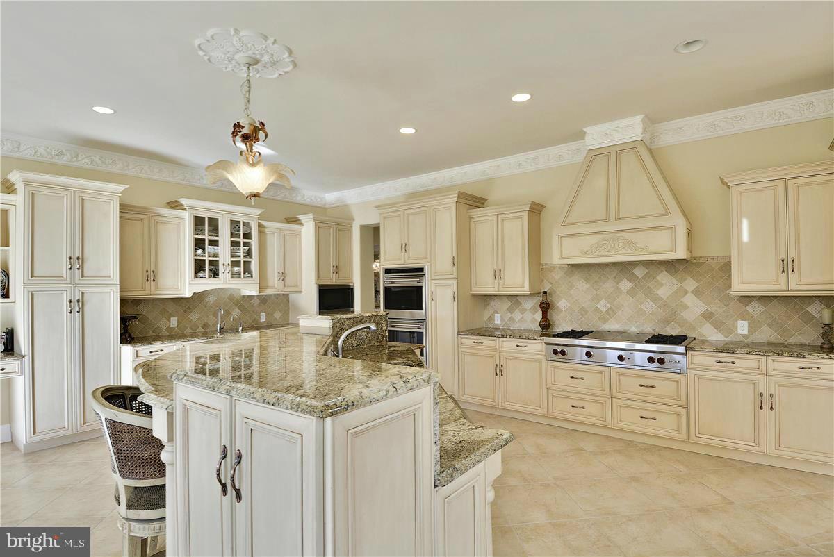 WOODSFIELD - Residential